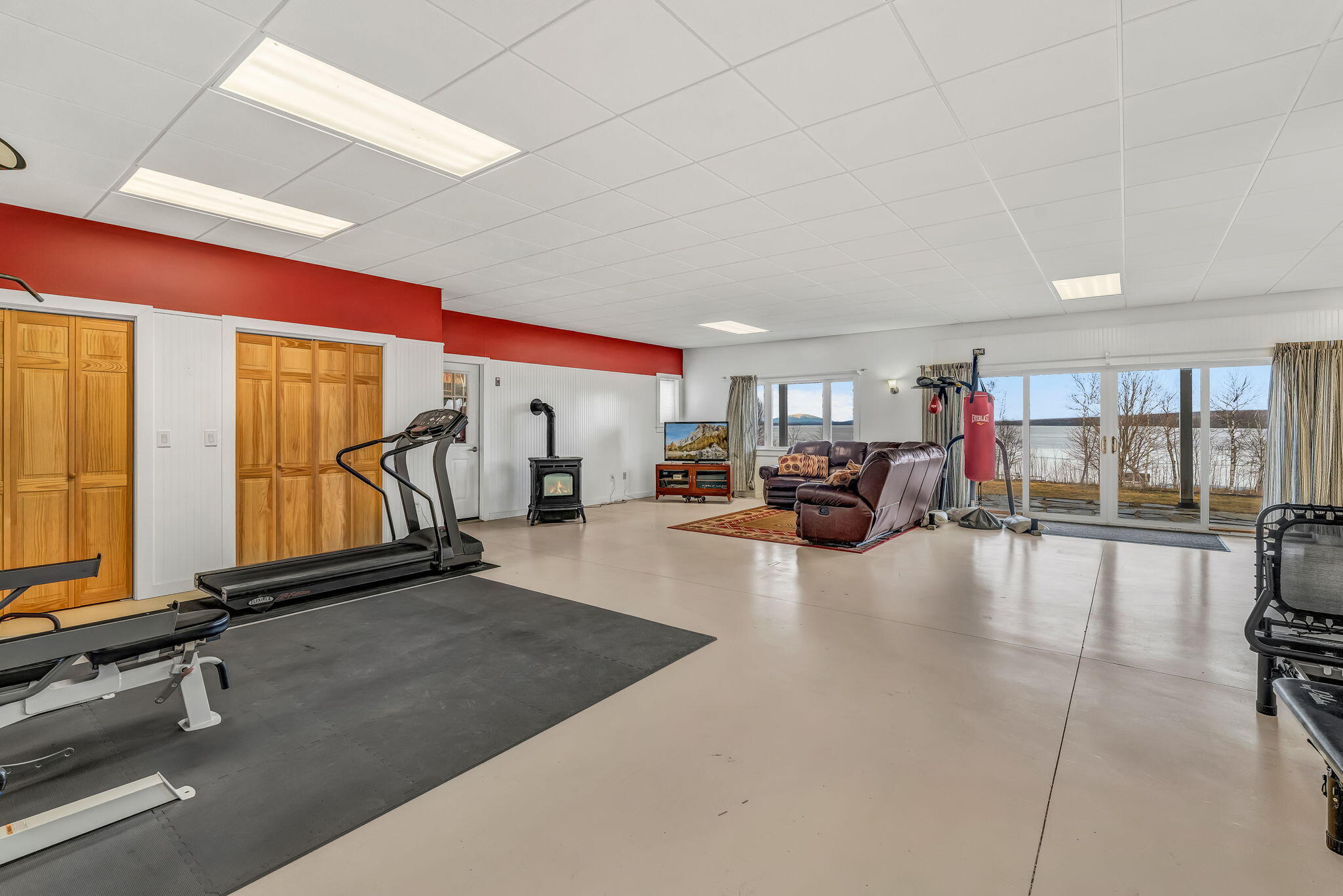 main property photo 60