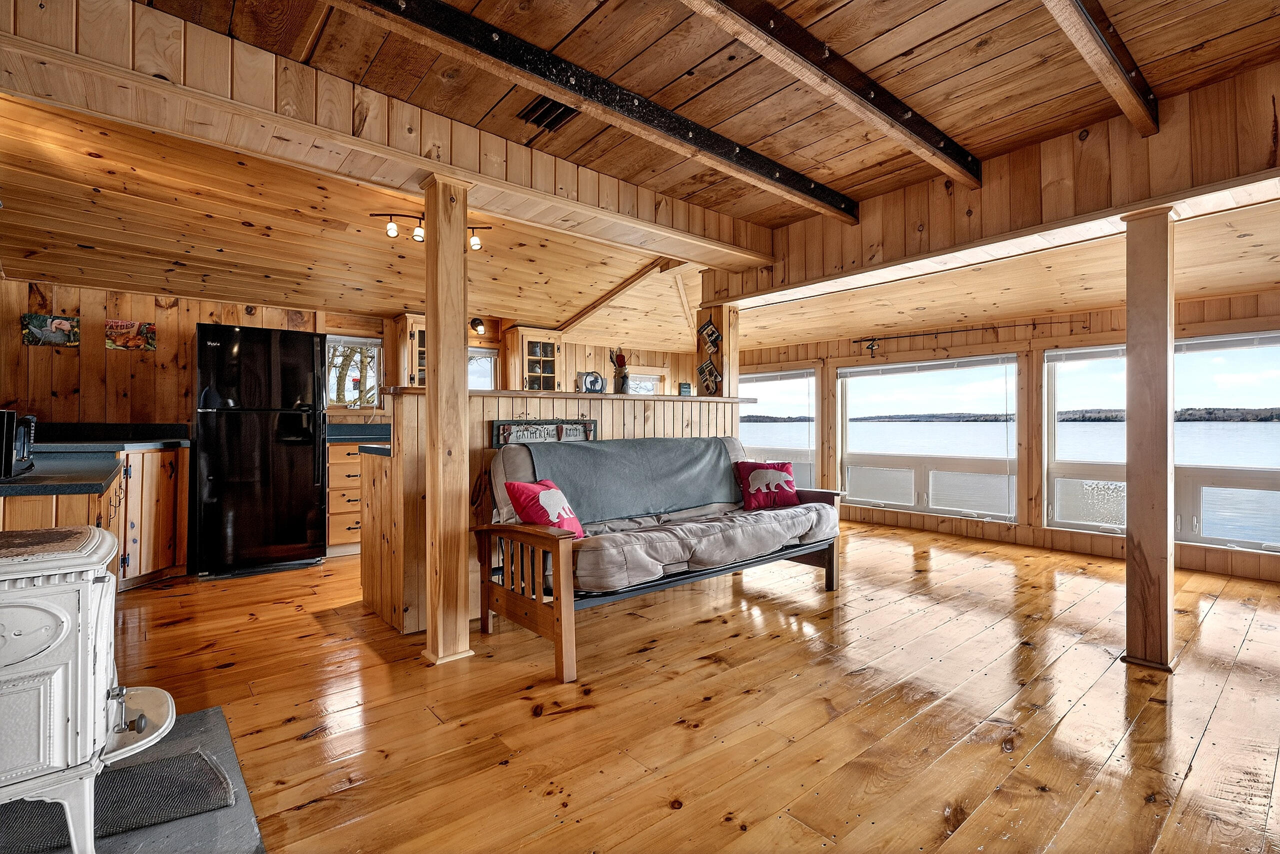 main property photo 6