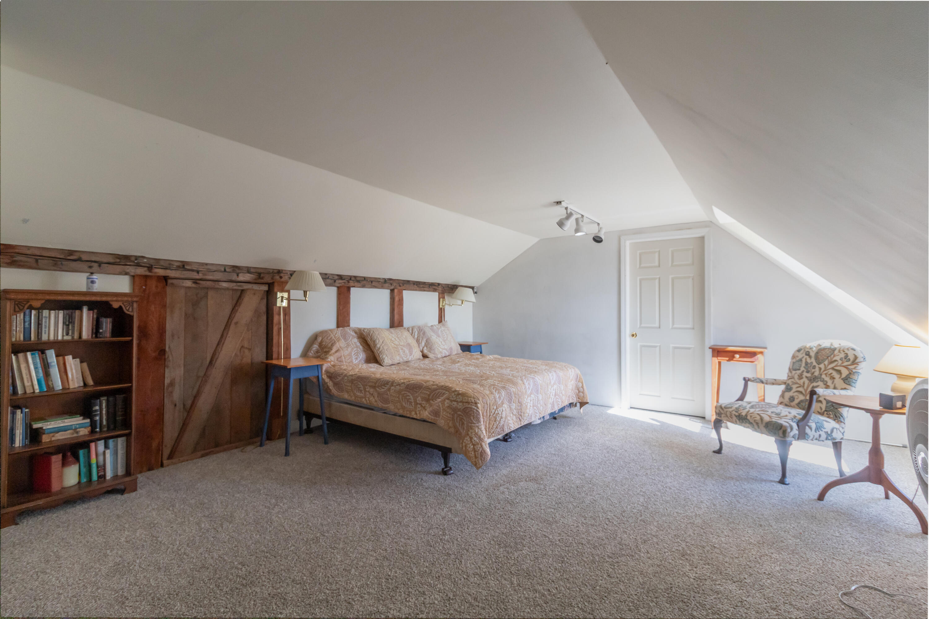 main property photo 56