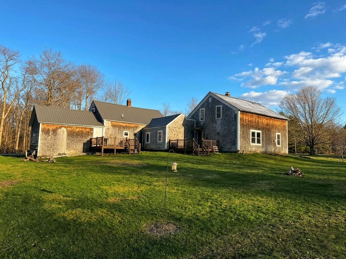 main property photo 30