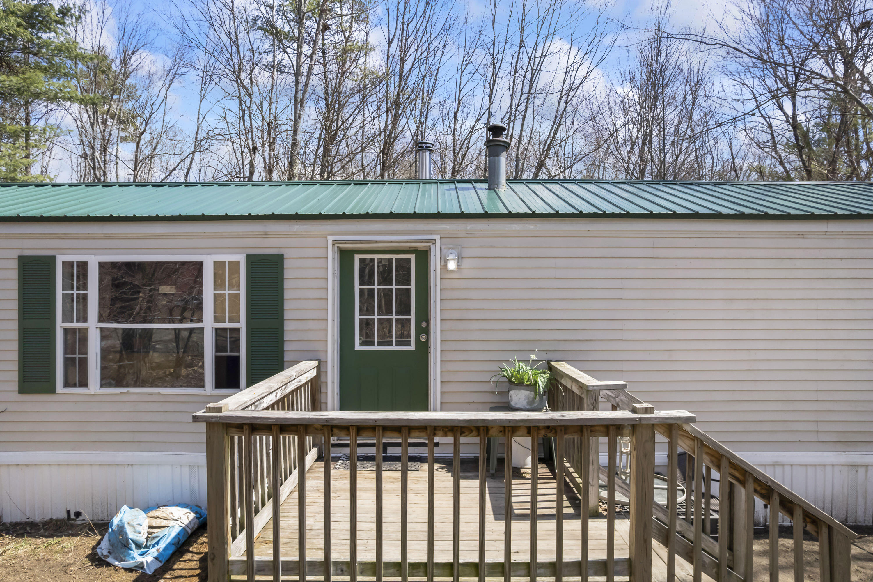 main property photo 30
