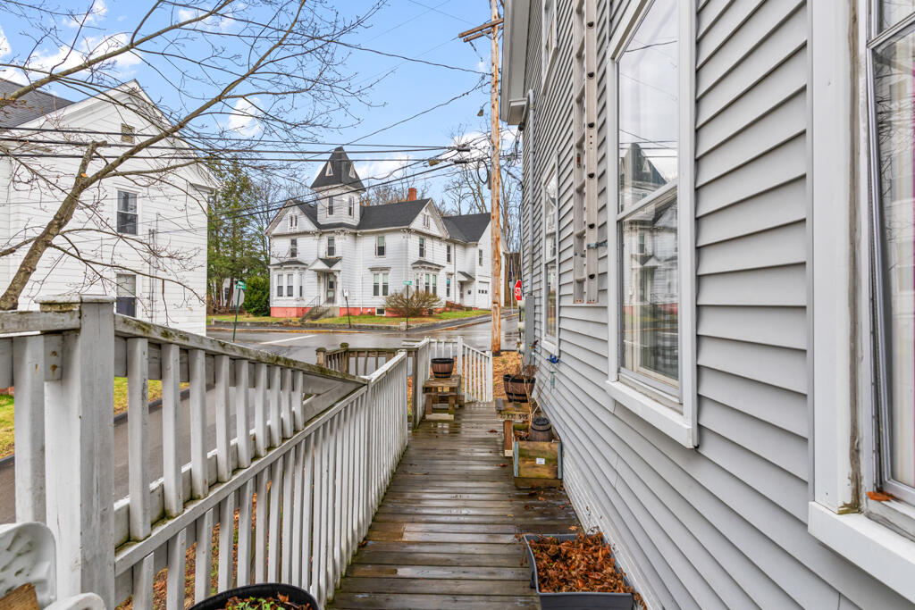 main property photo 47