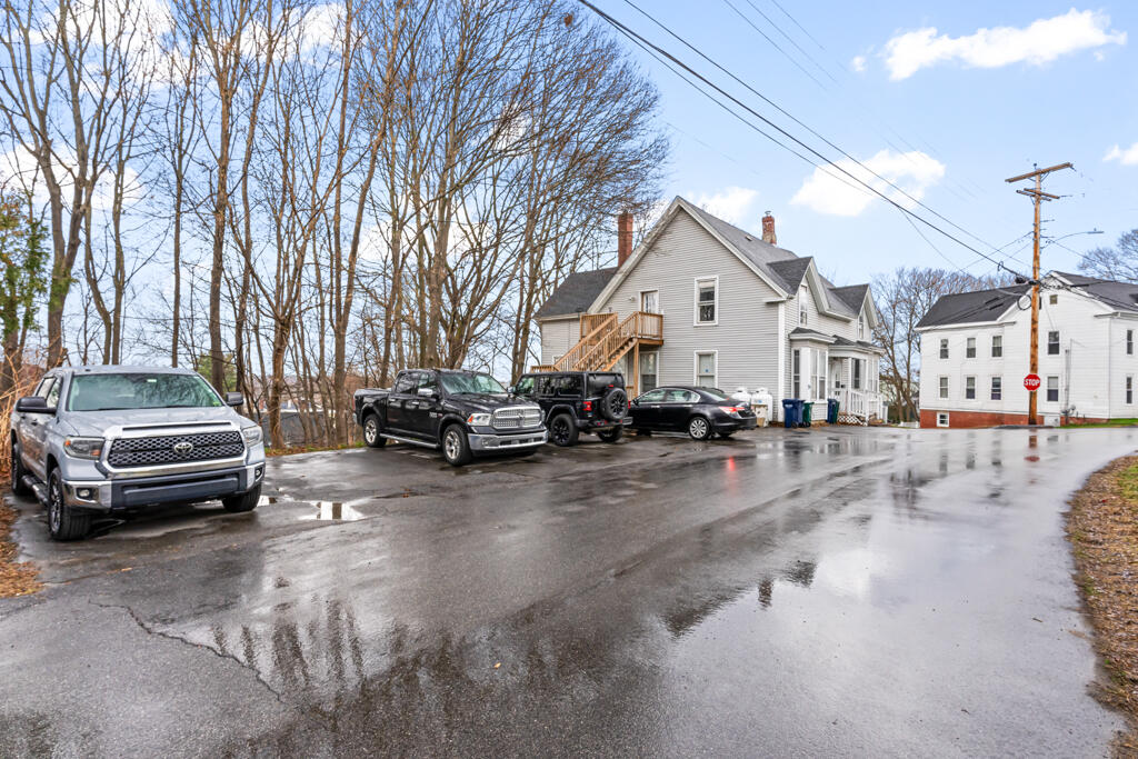 main property photo 51