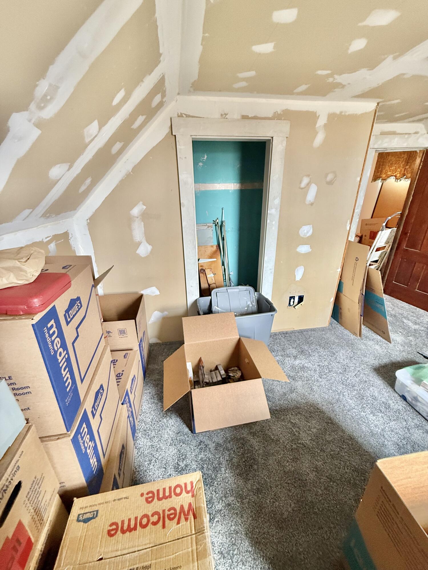 main property photo 59