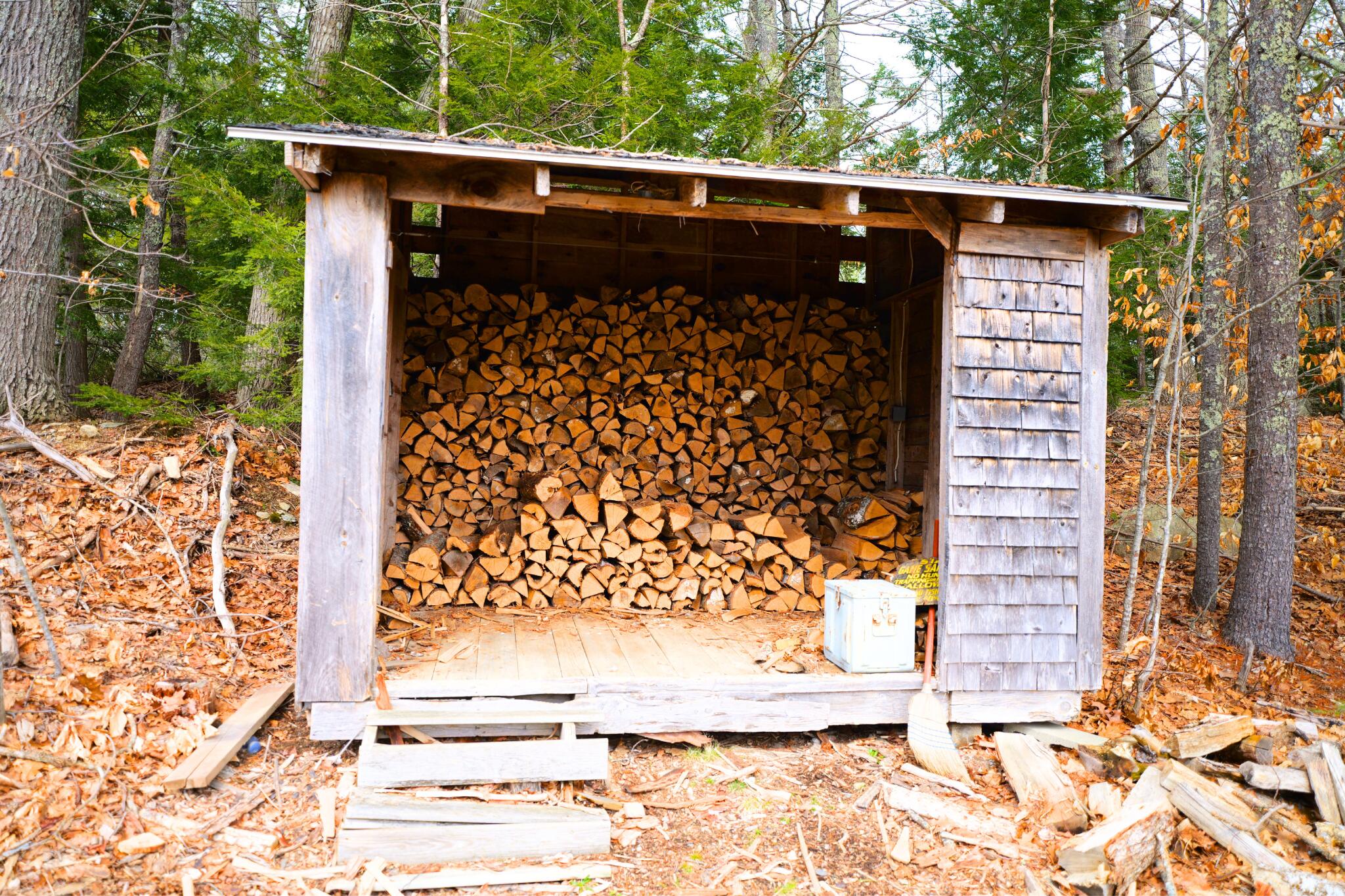 main property photo 37