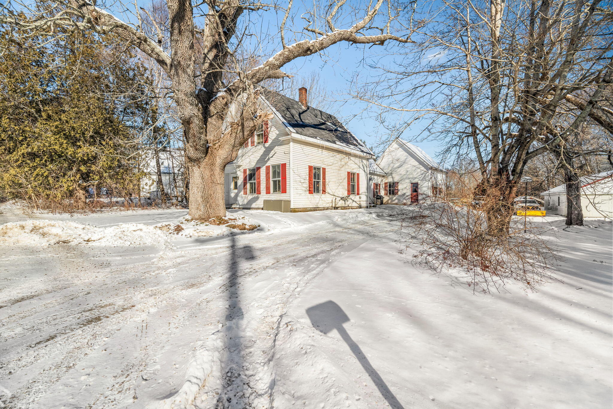 main property photo 38