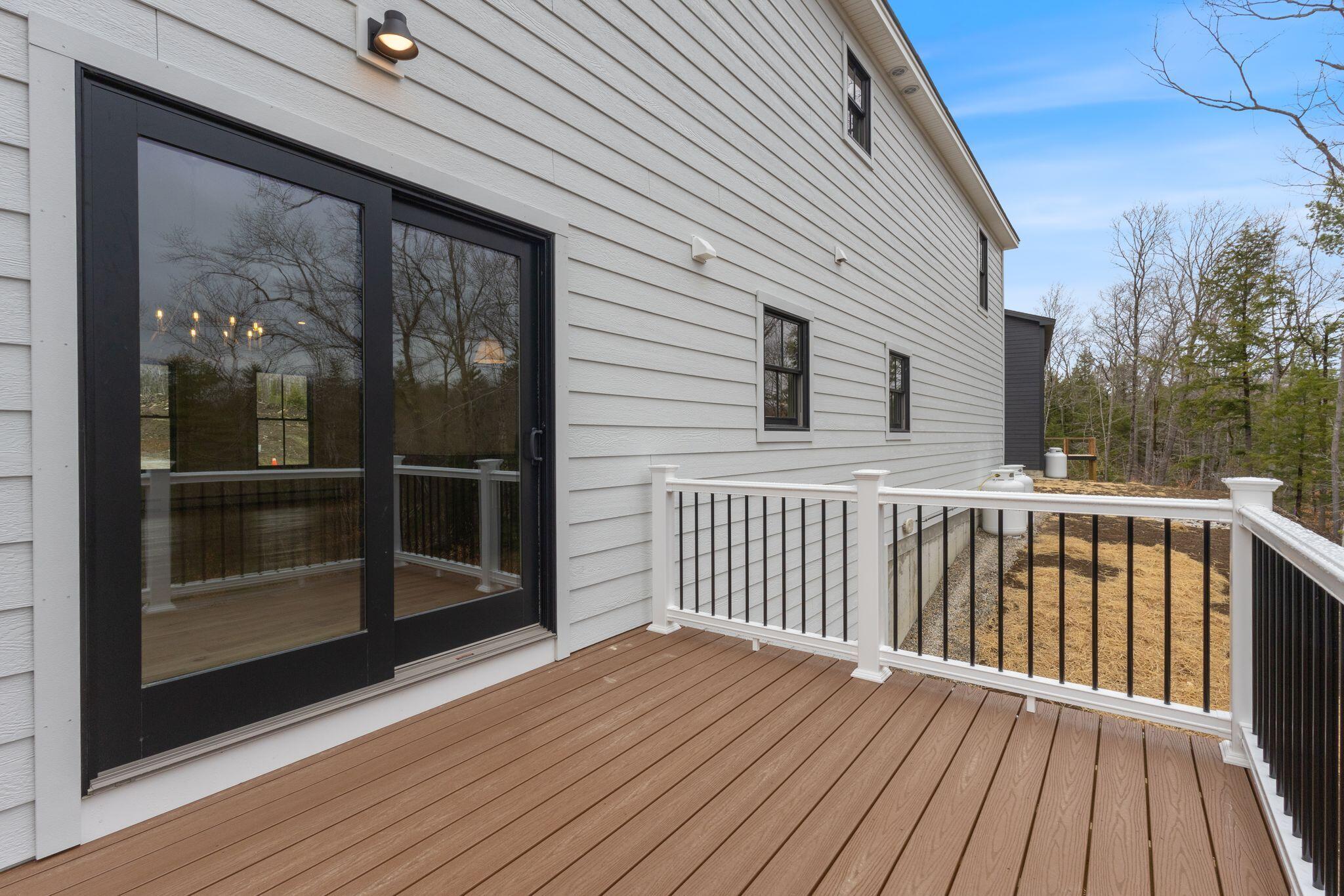 main property photo 51