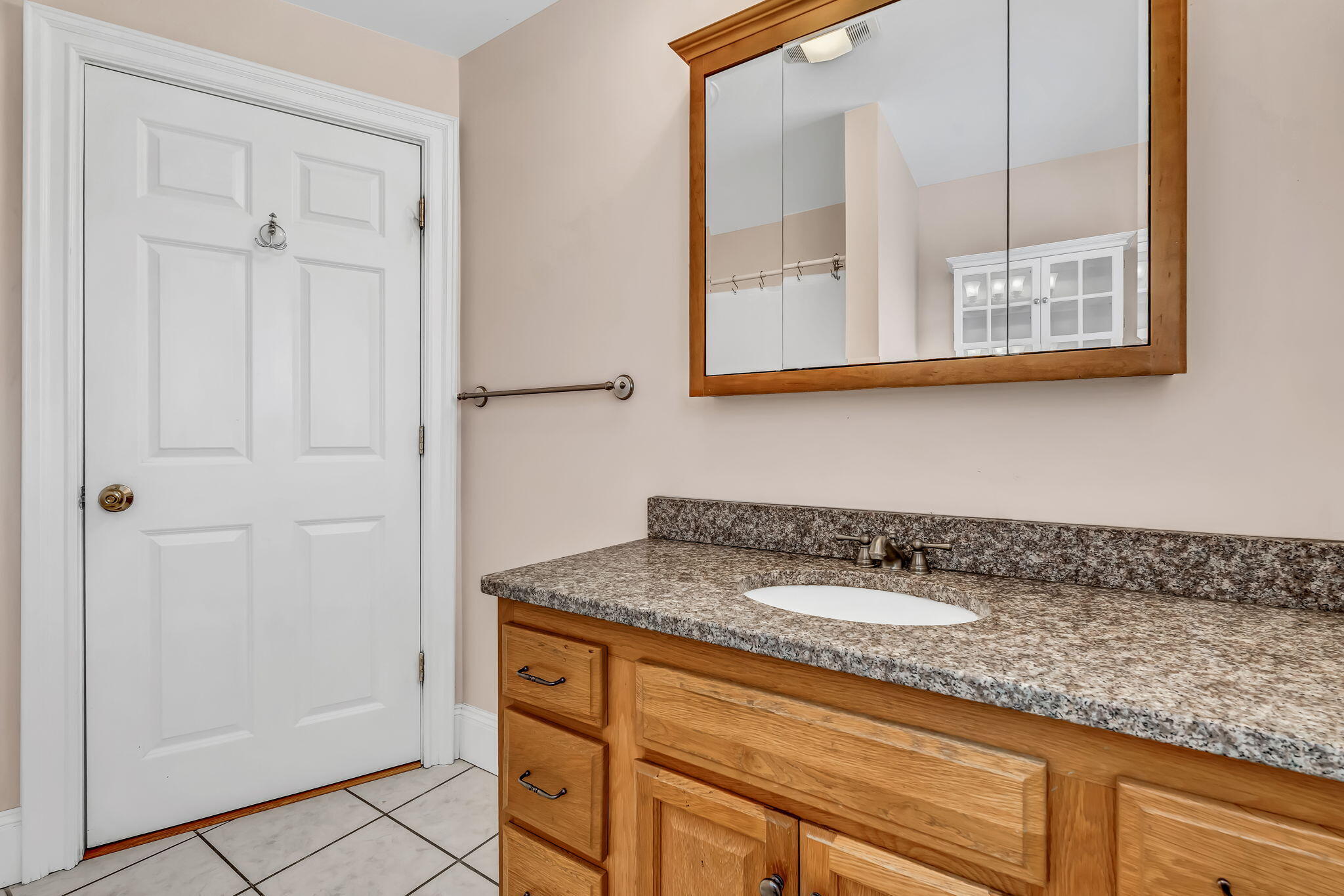 main property photo 126