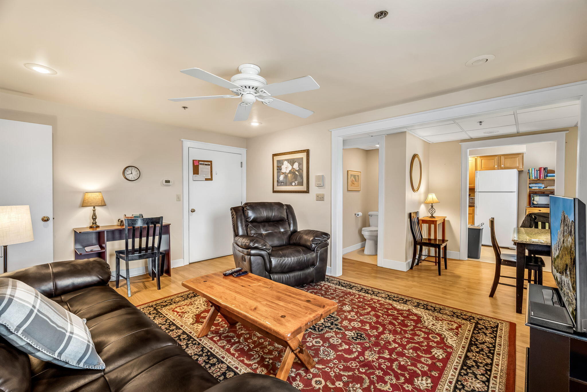 main property photo 60