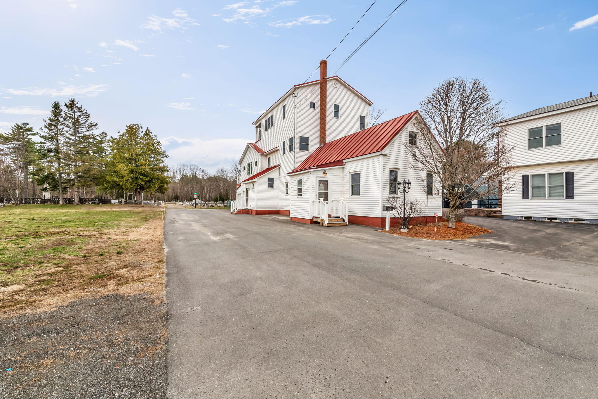 main property photo 92