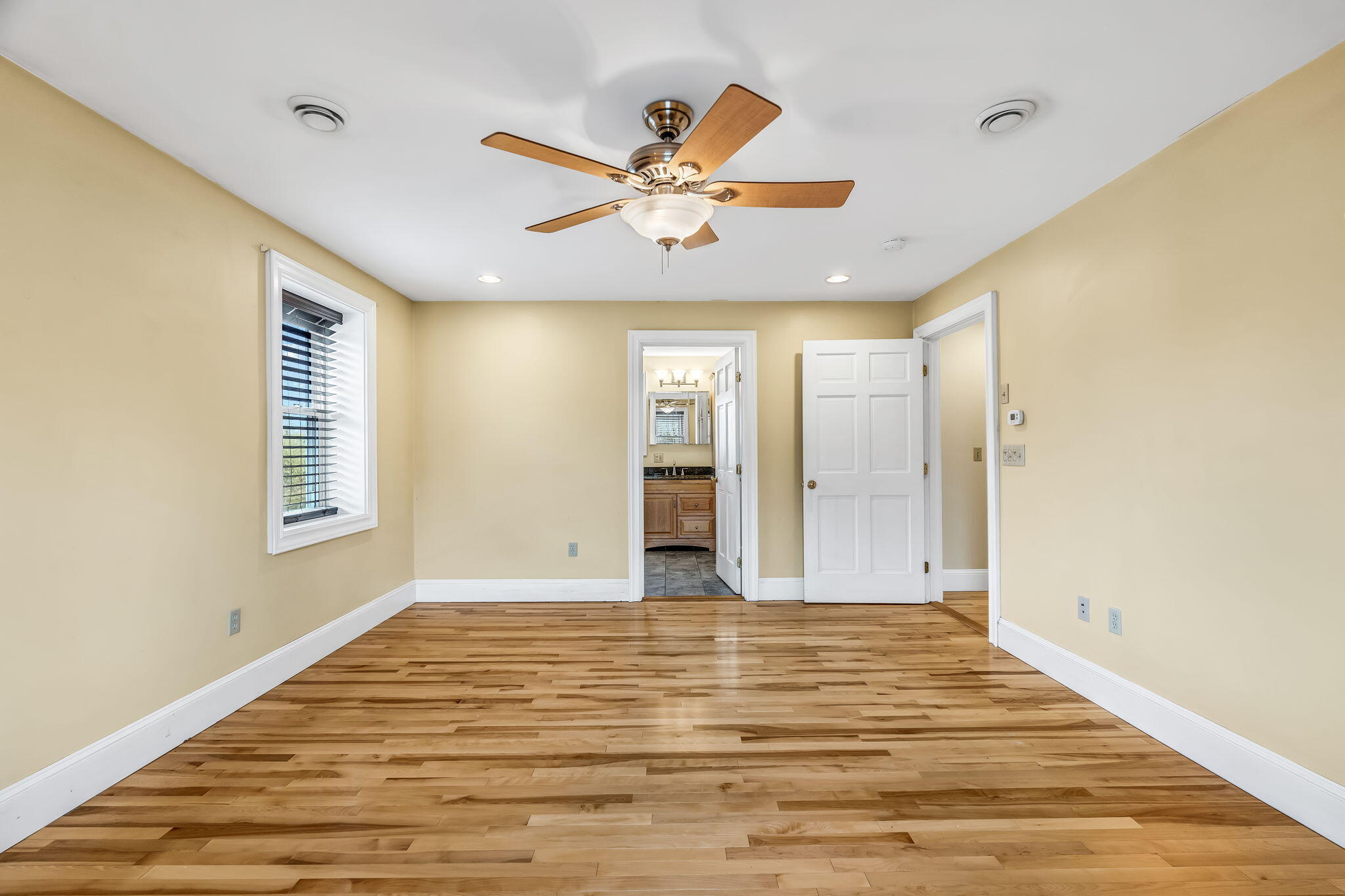 main property photo 138