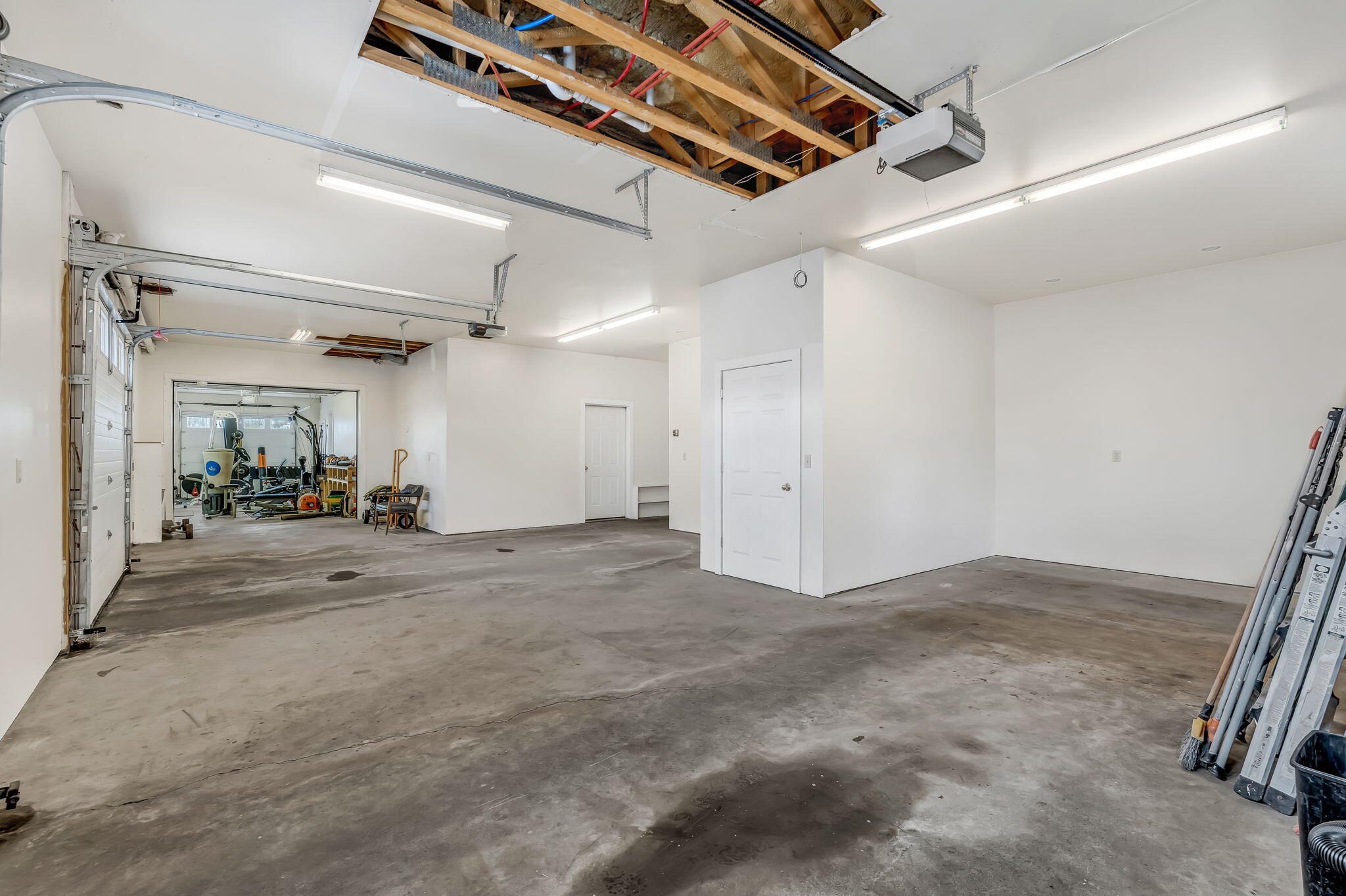 main property photo 166