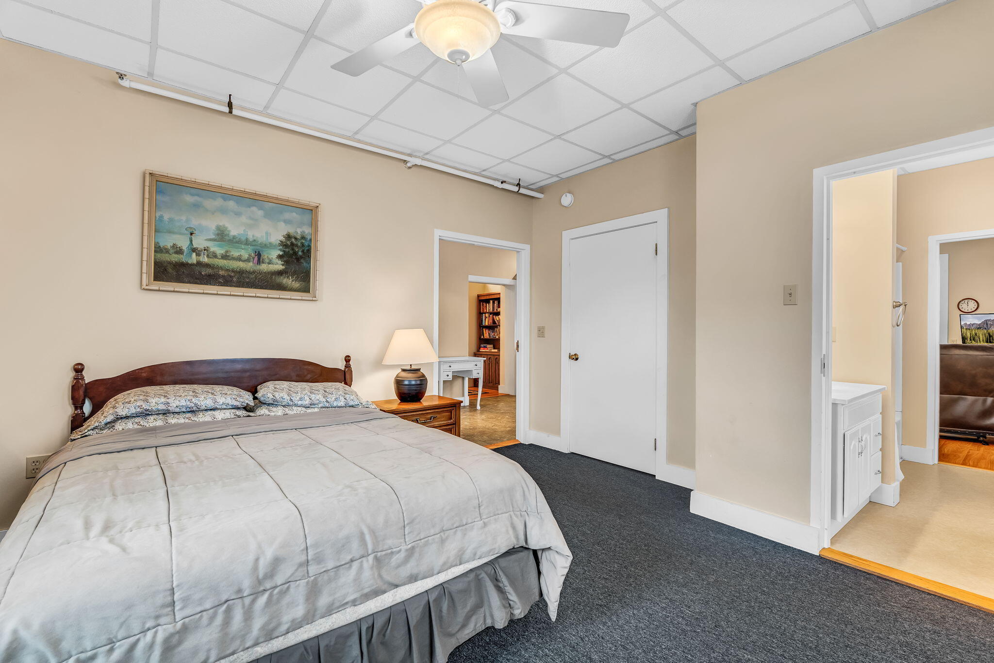 main property photo 70