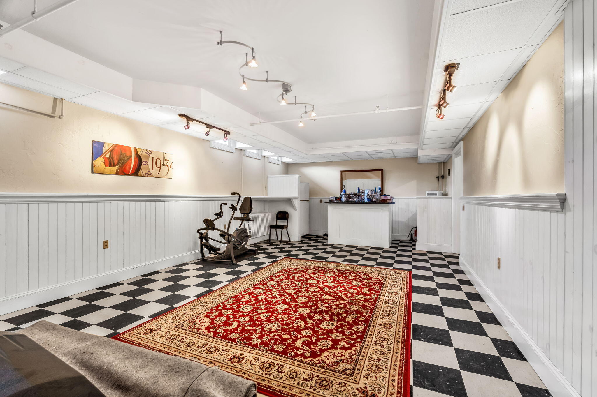 main property photo 76