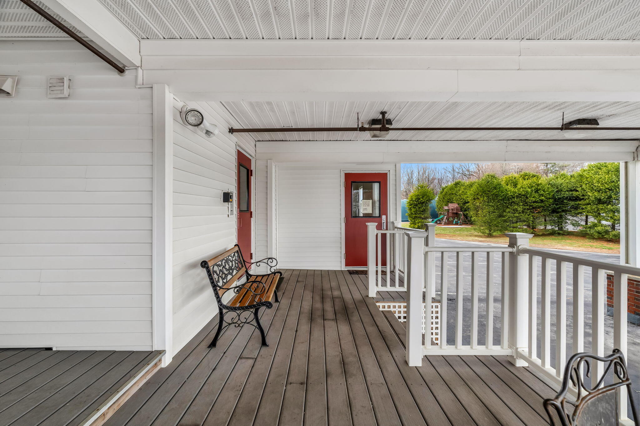 main property photo 81