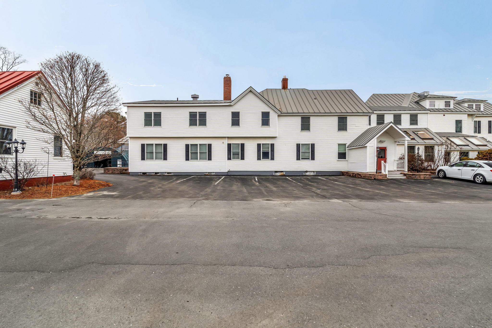 main property photo 83