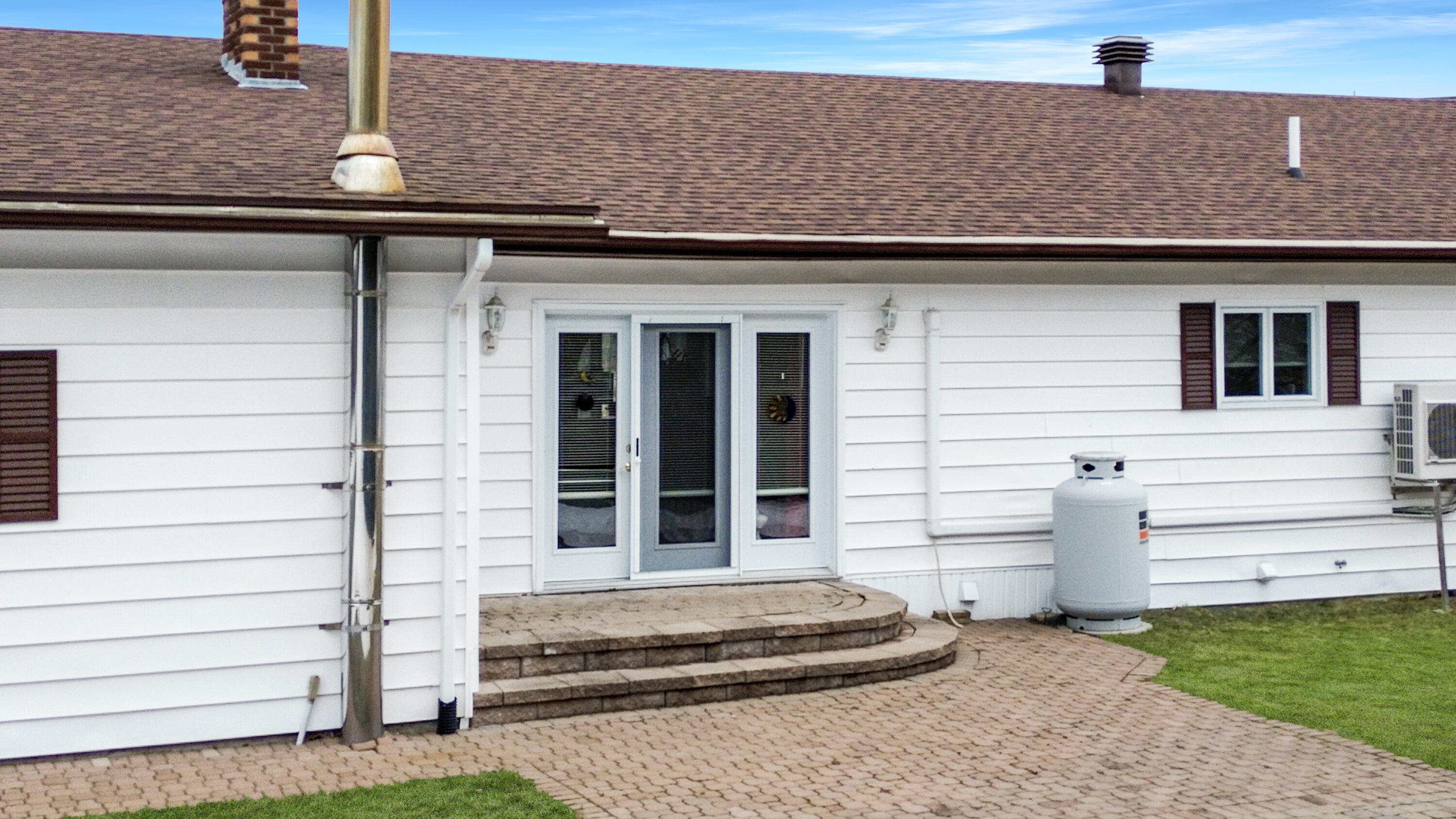 main property photo 103