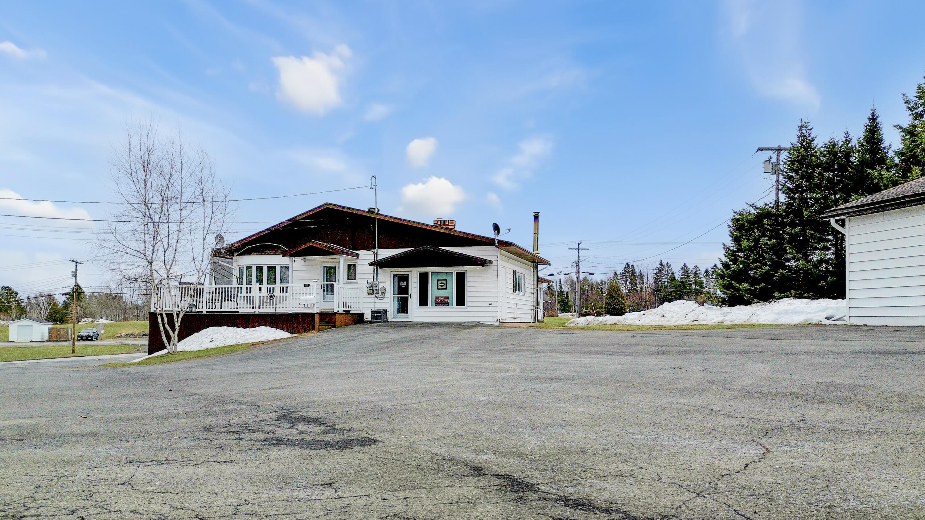 main property photo 108