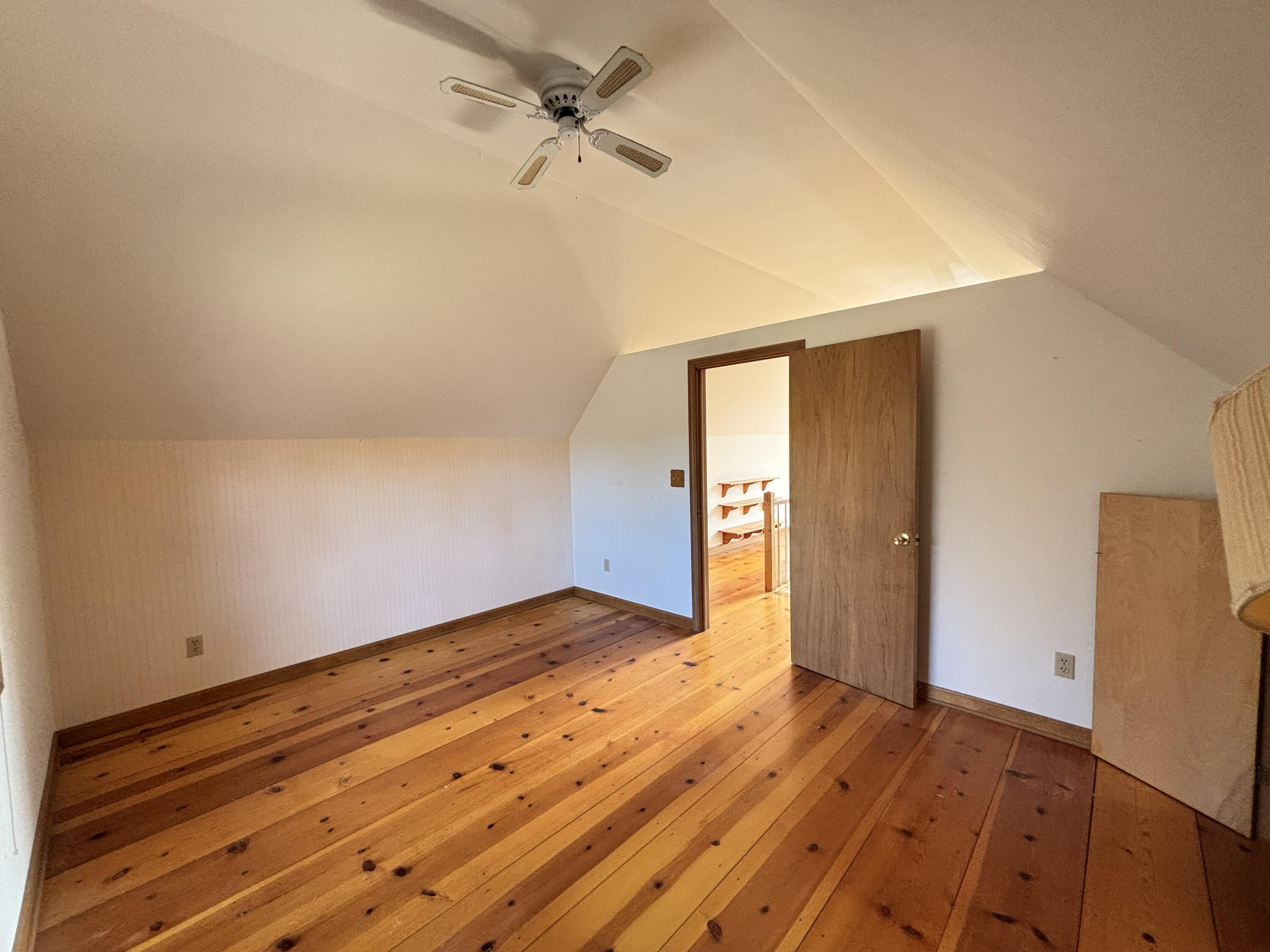 property viewer photo 14