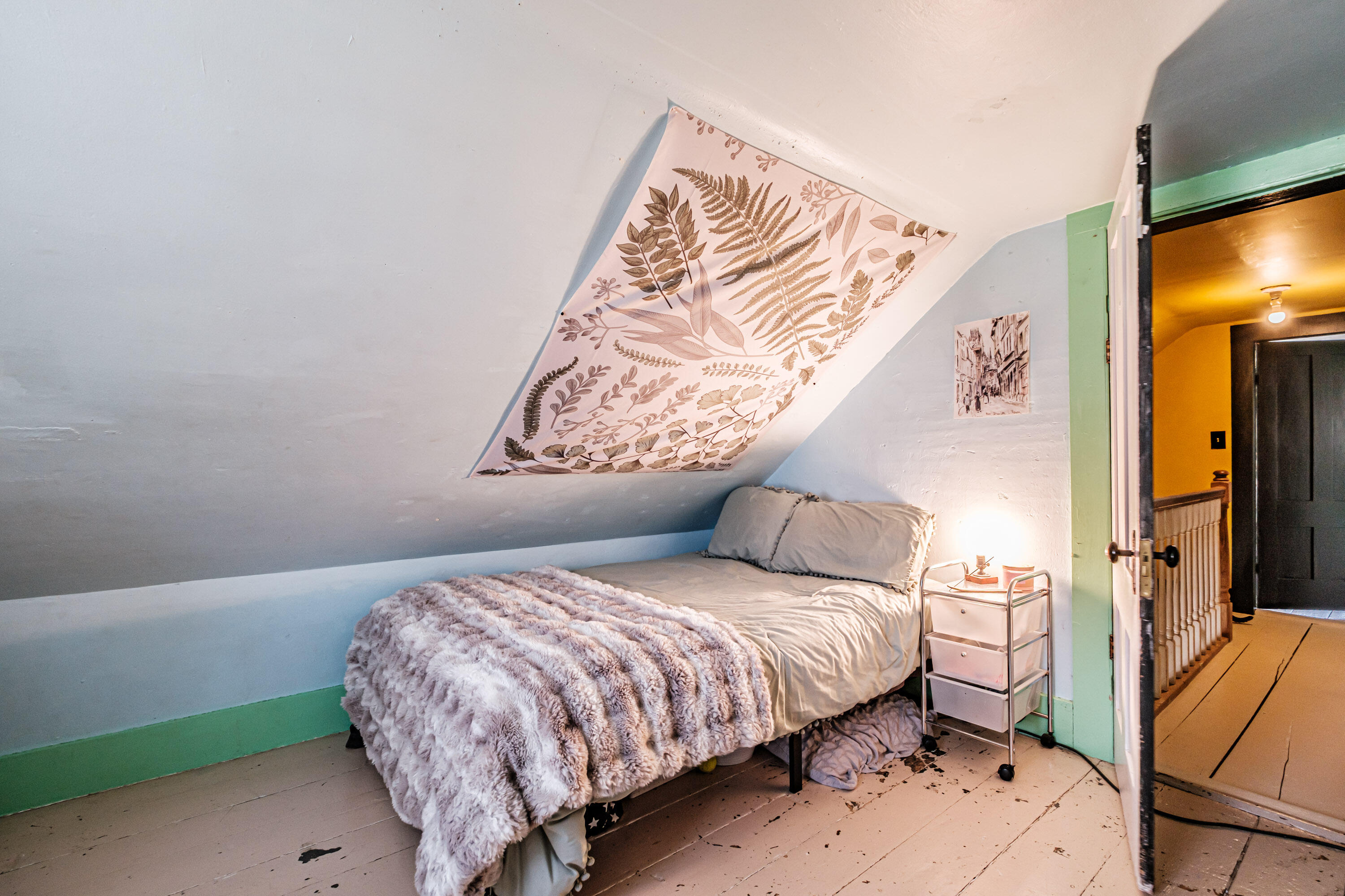 main property photo 34