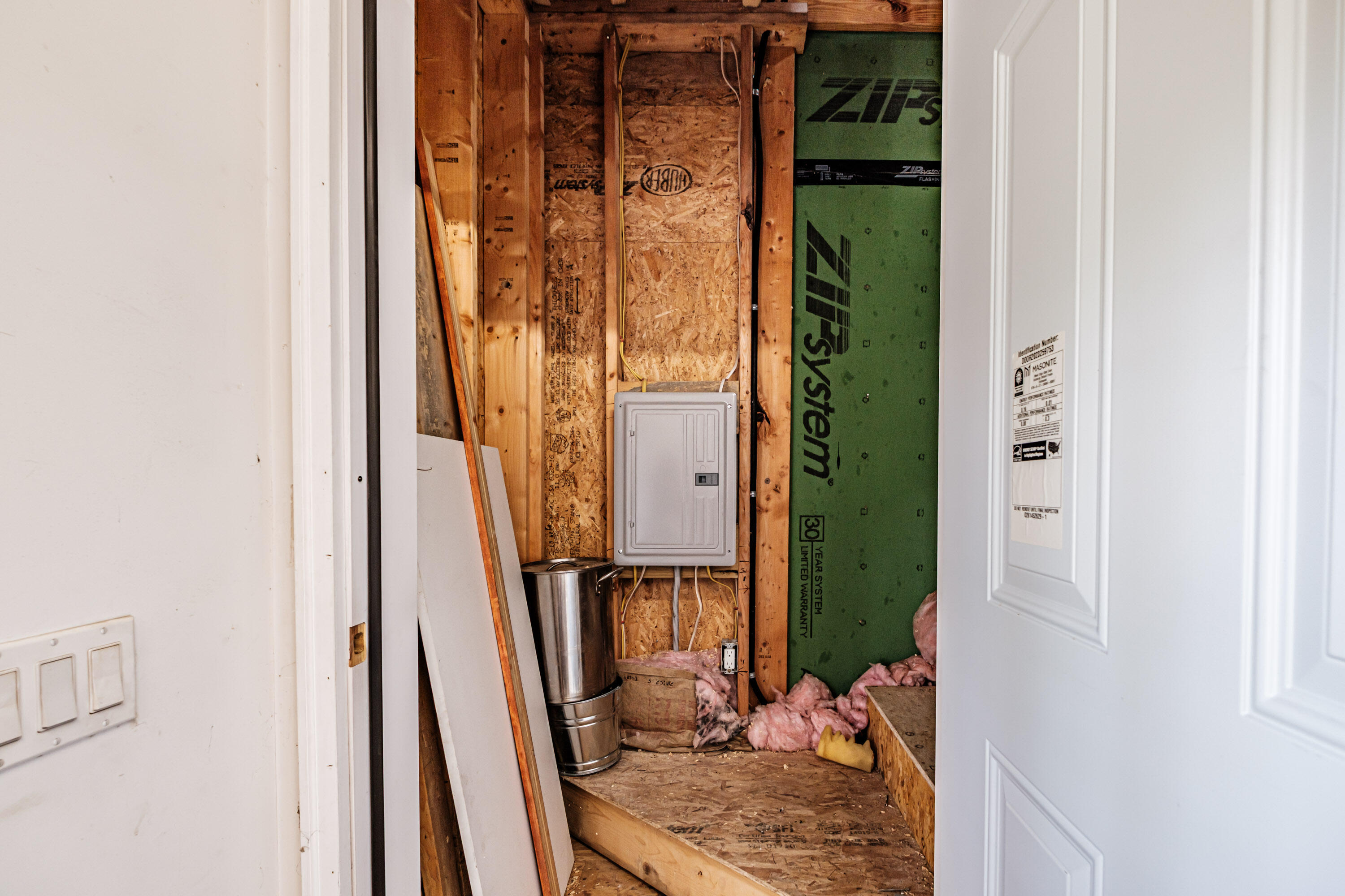 main property photo 51
