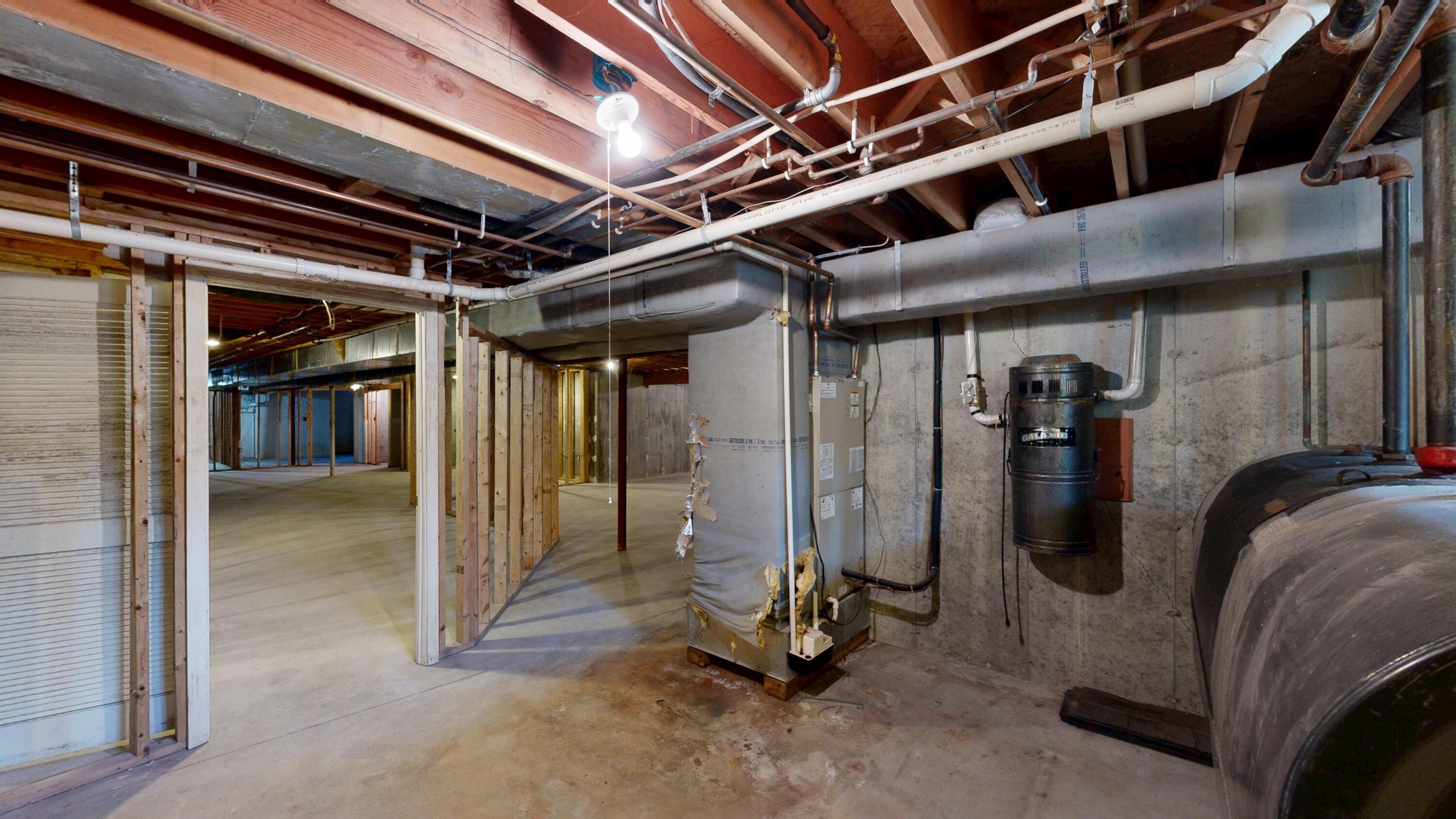 main property photo 79