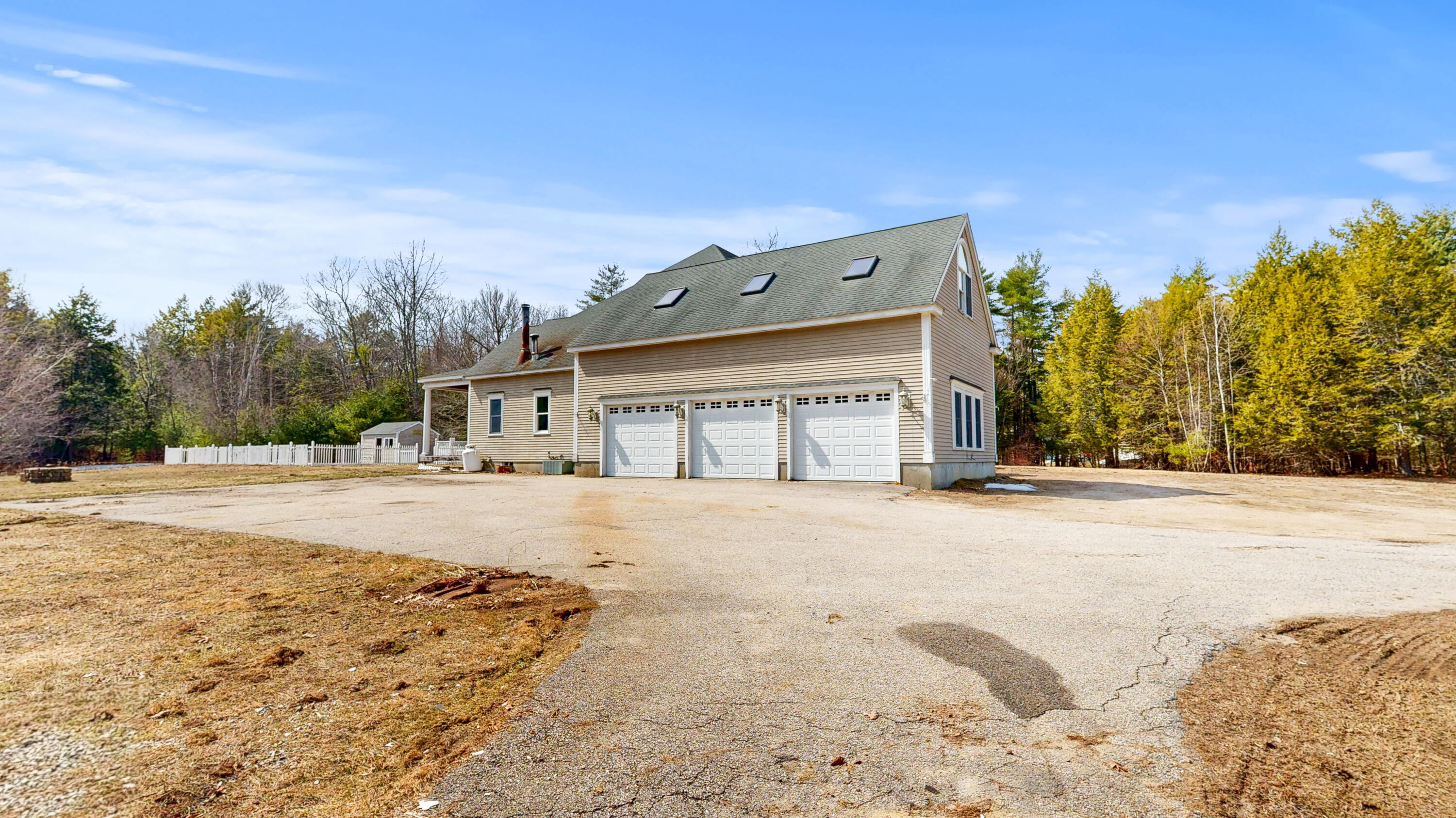 main property photo 95
