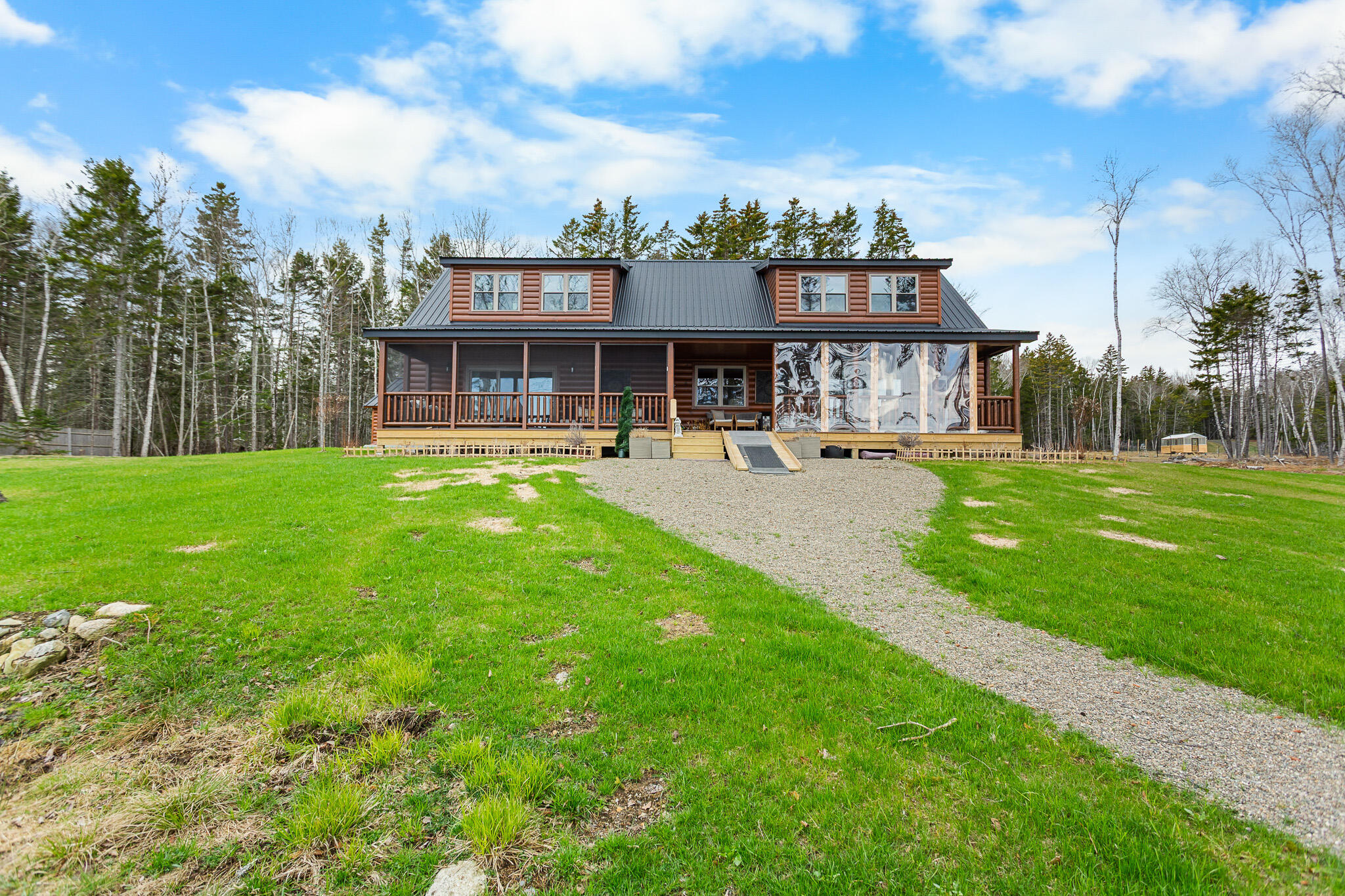 main property photo 43