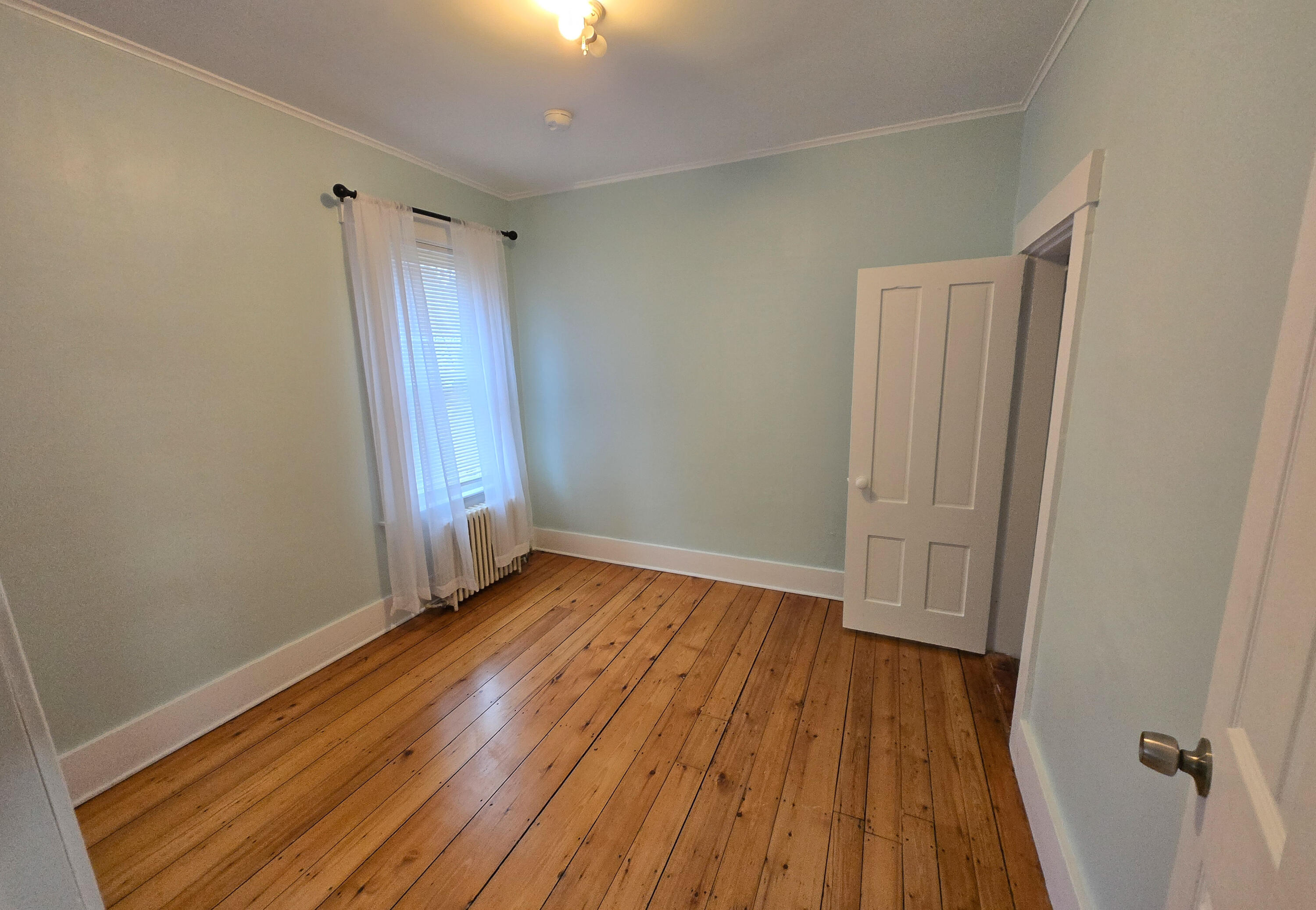 property viewer photo 6