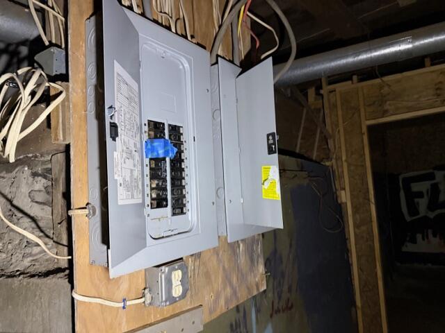 main property photo 26
