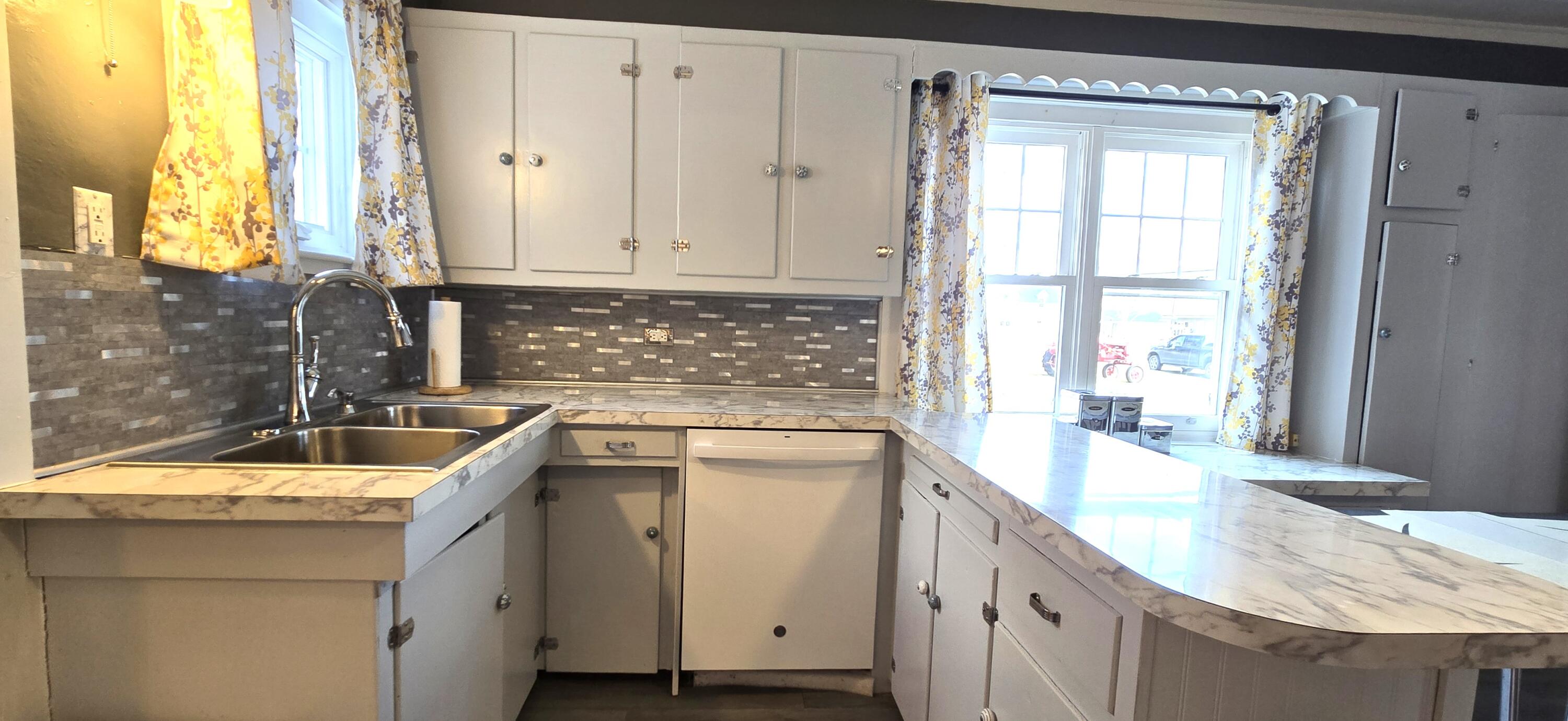 property viewer photo 15
