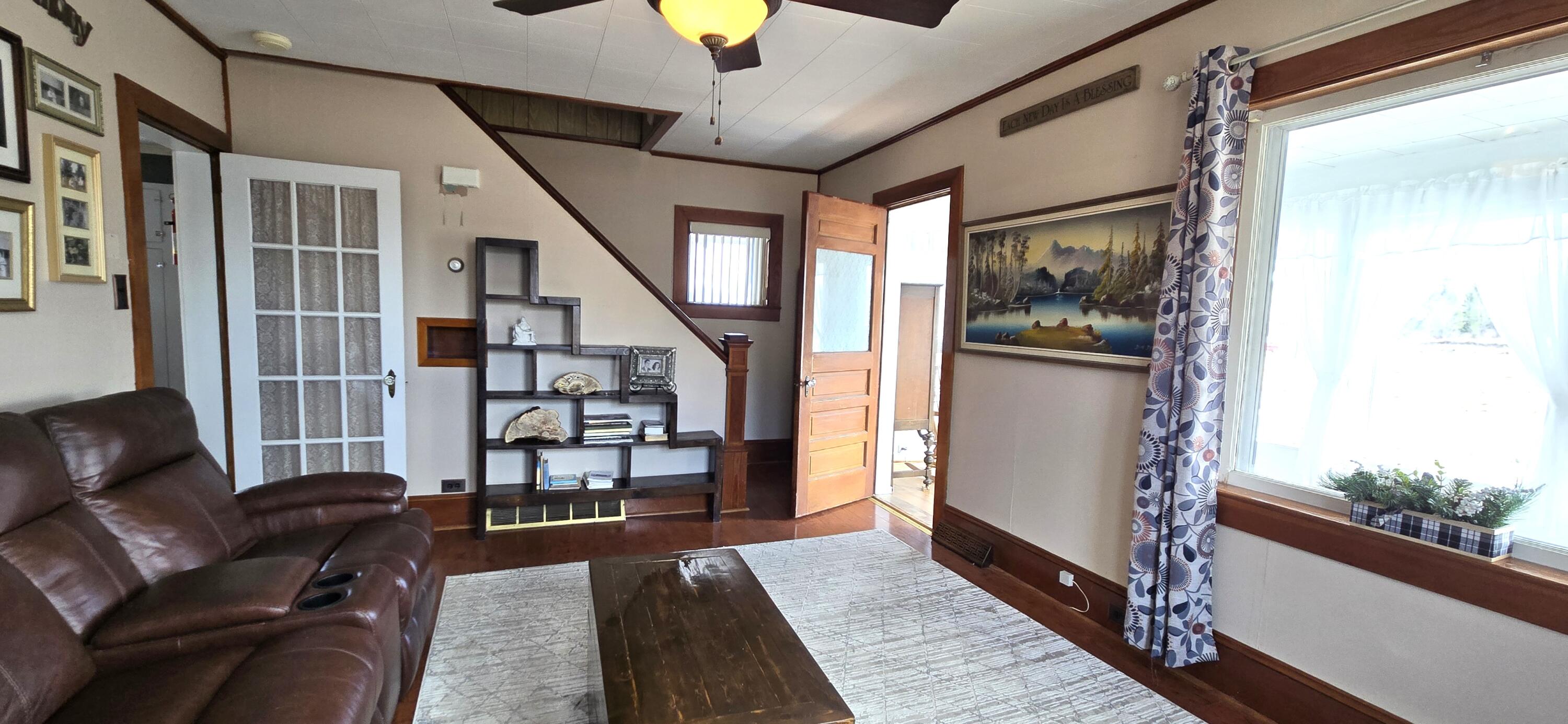 property viewer photo 23