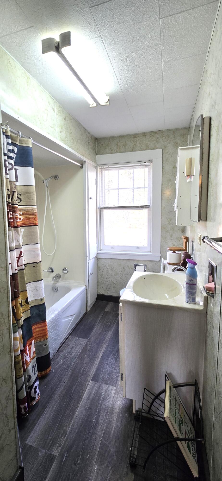 property viewer photo 36