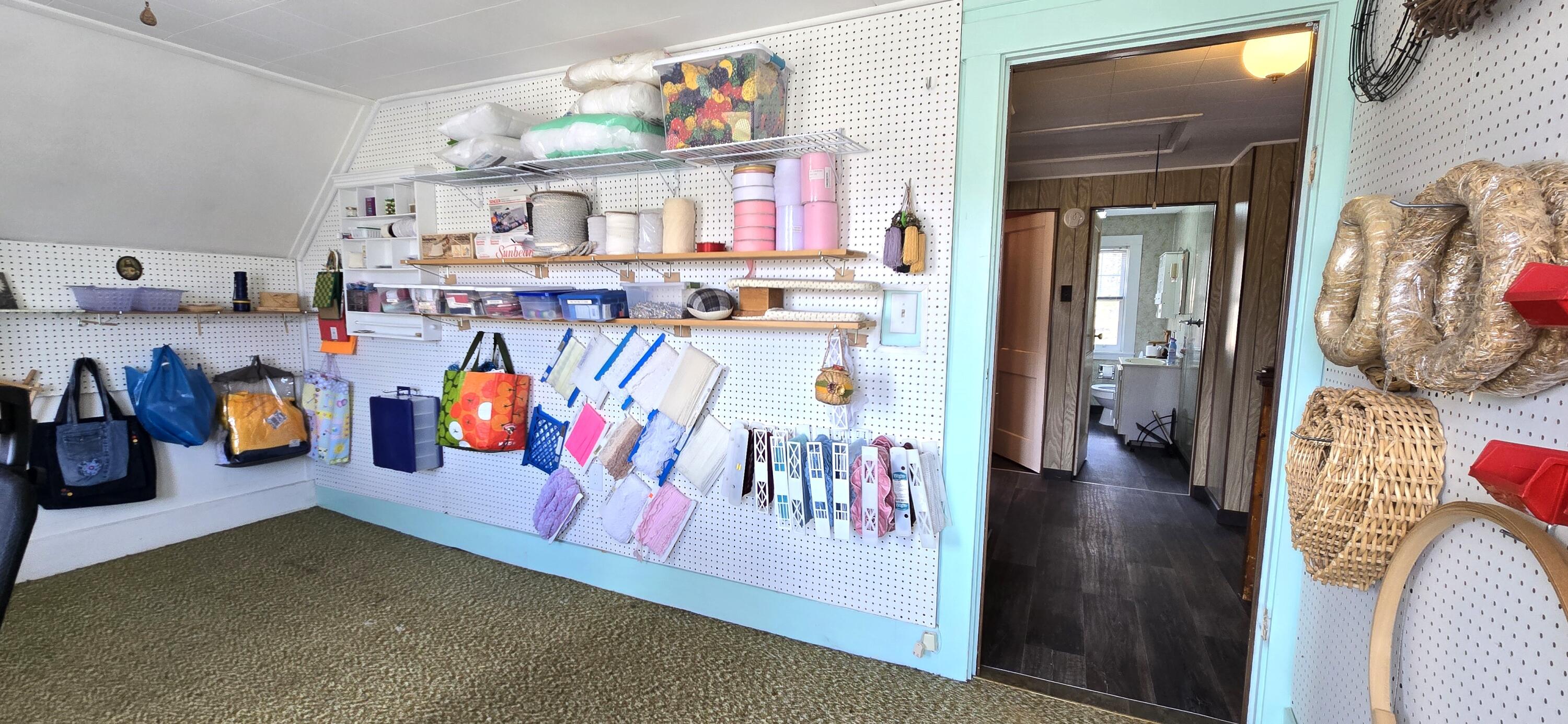 property viewer photo 42