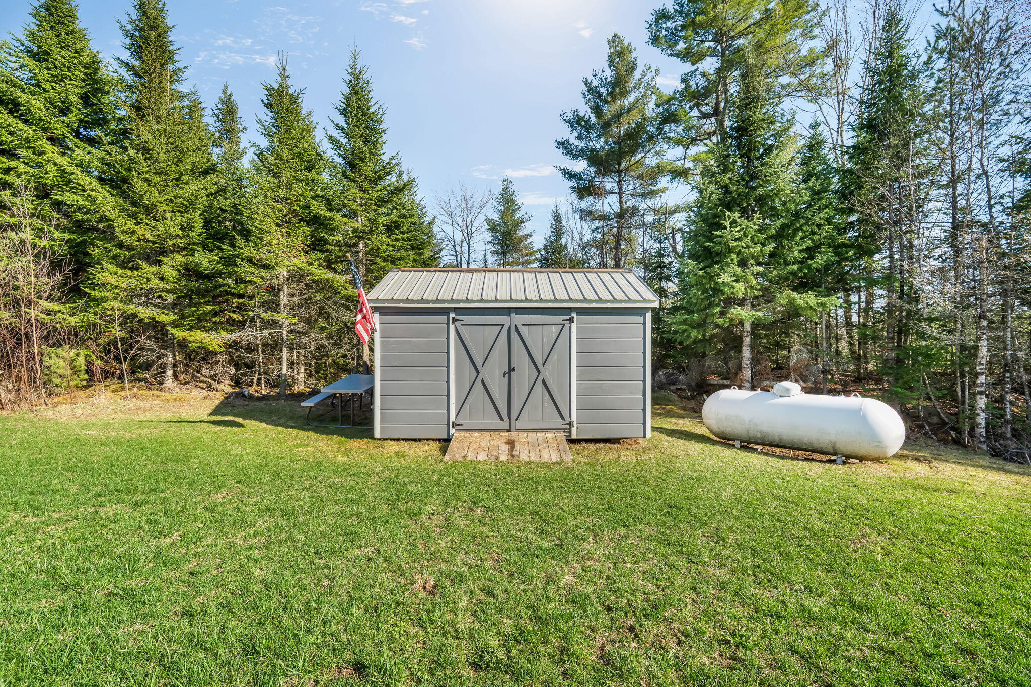 main property photo 41