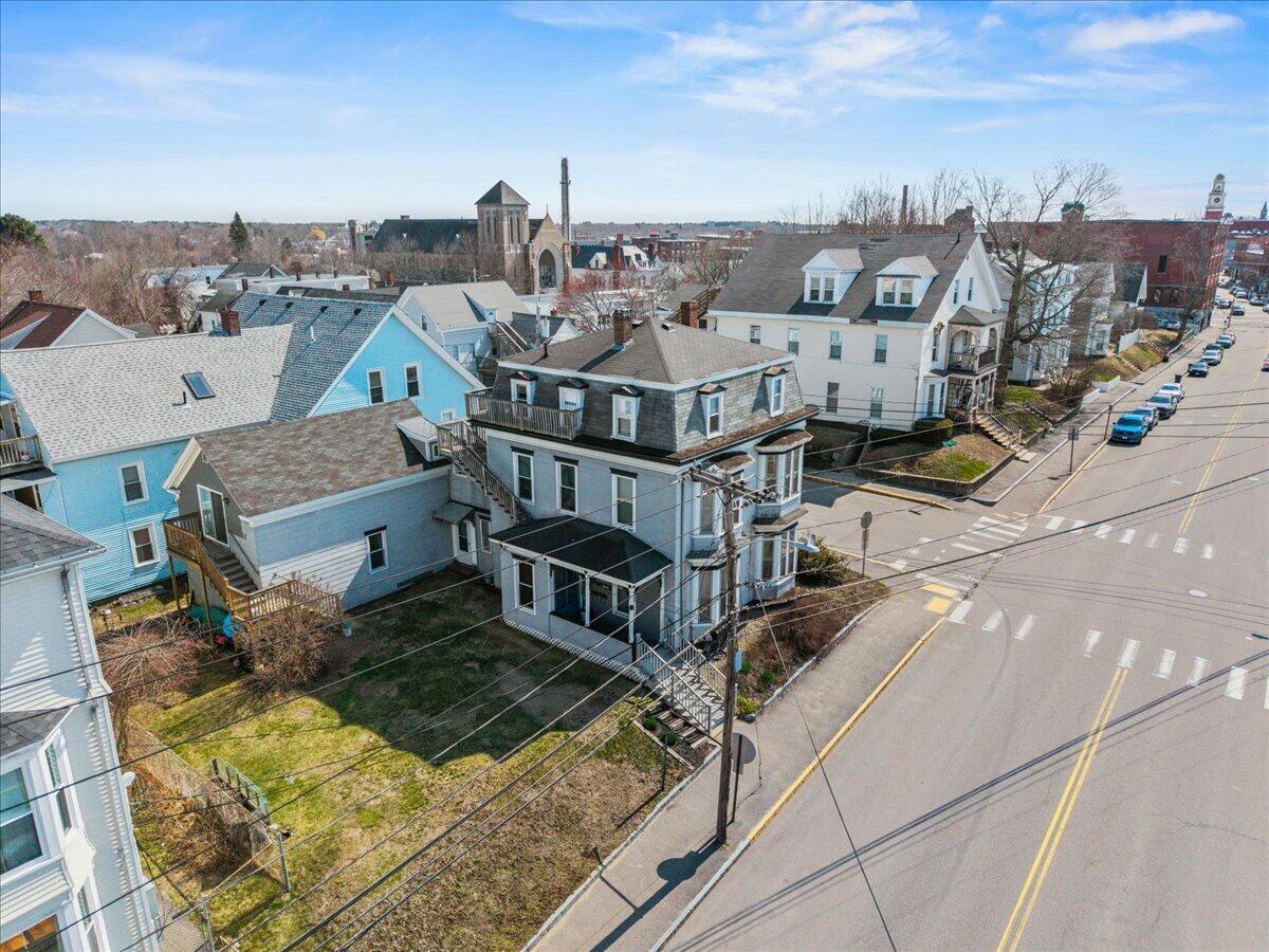 main property photo 11