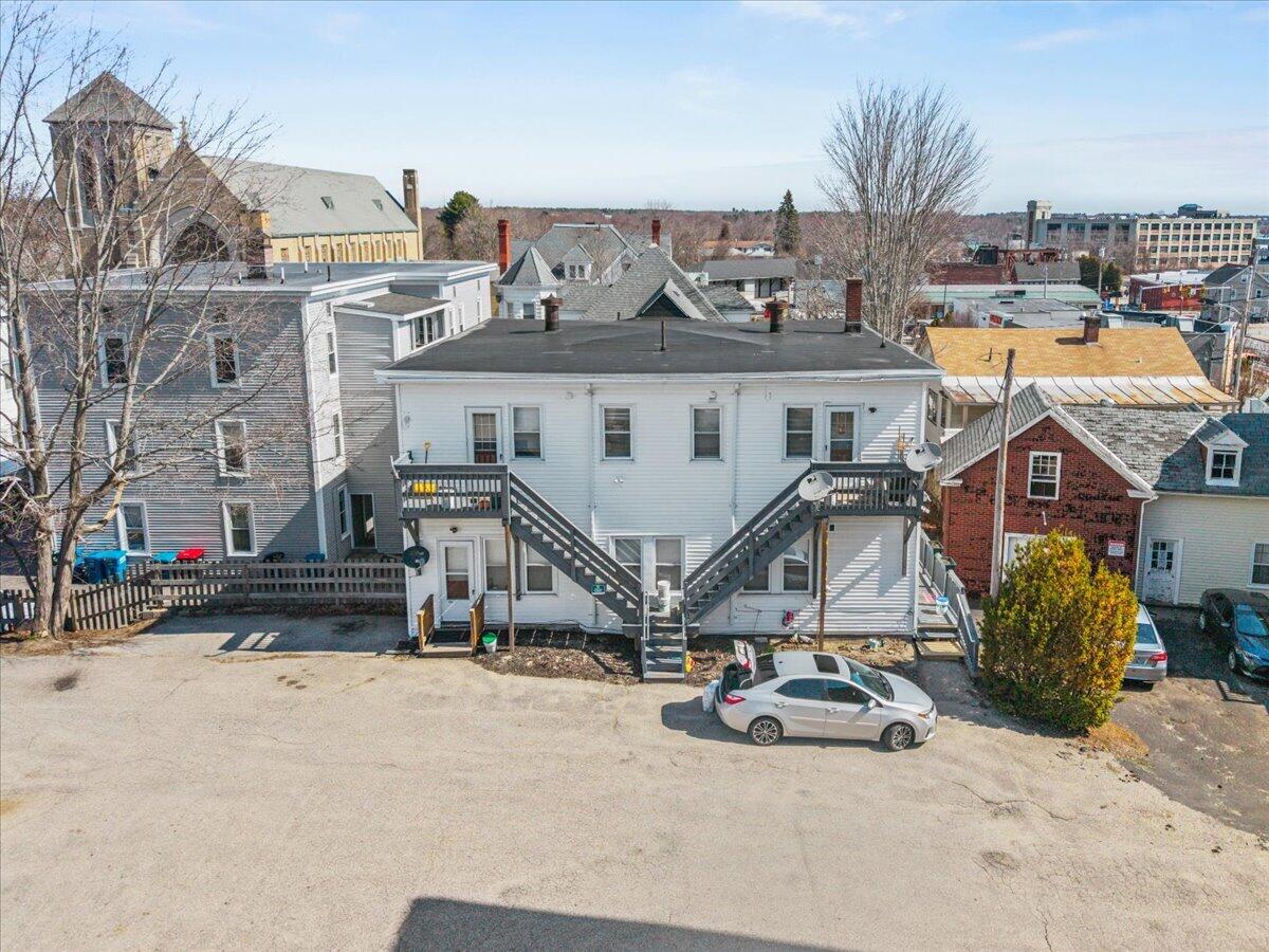 main property photo 8