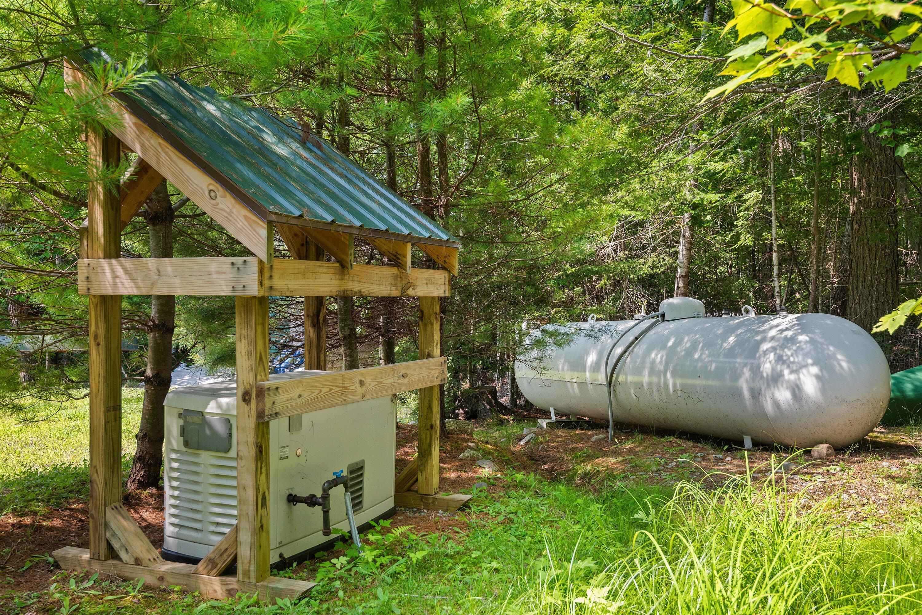 main property photo 79
