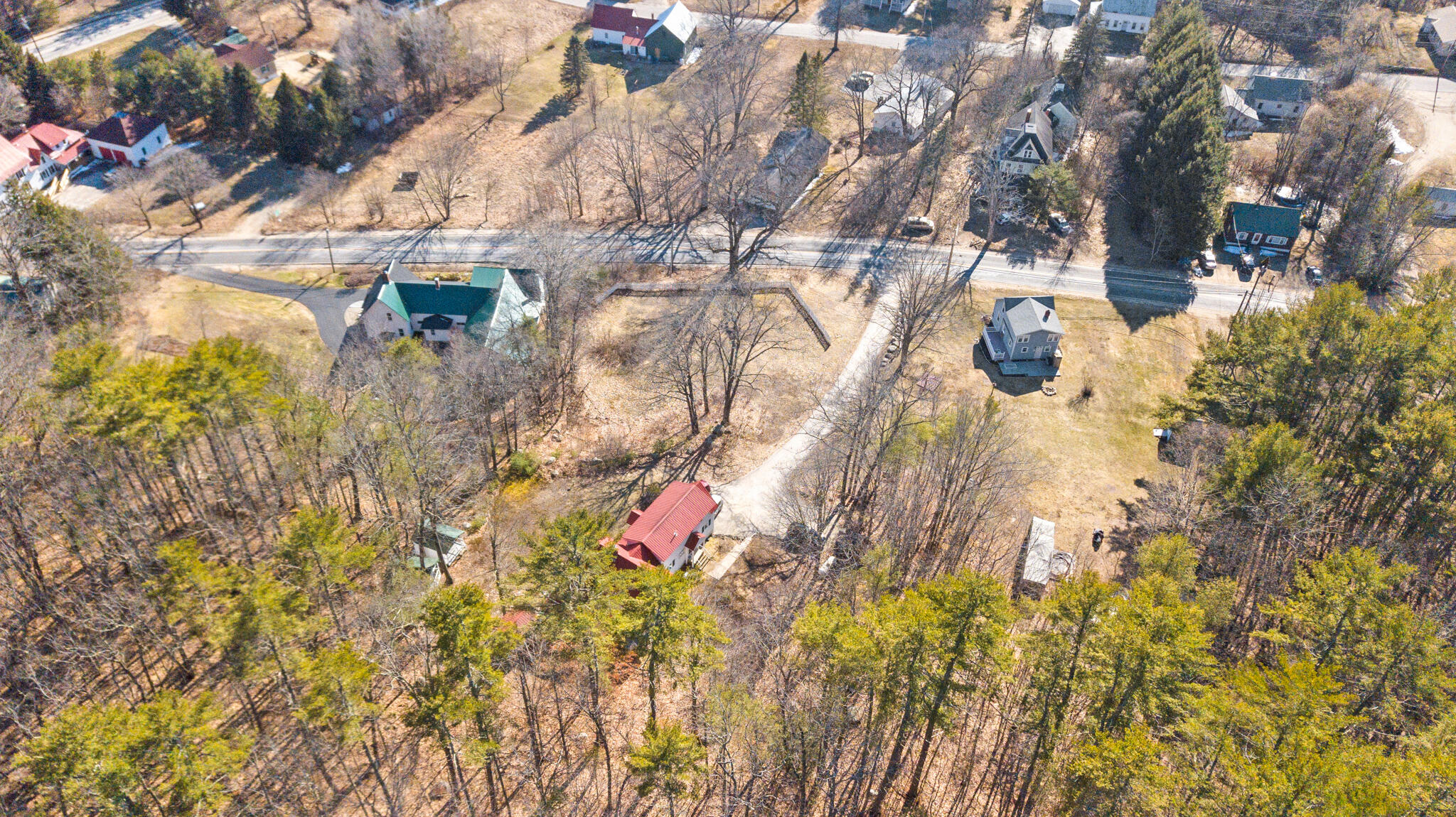 main property photo 34