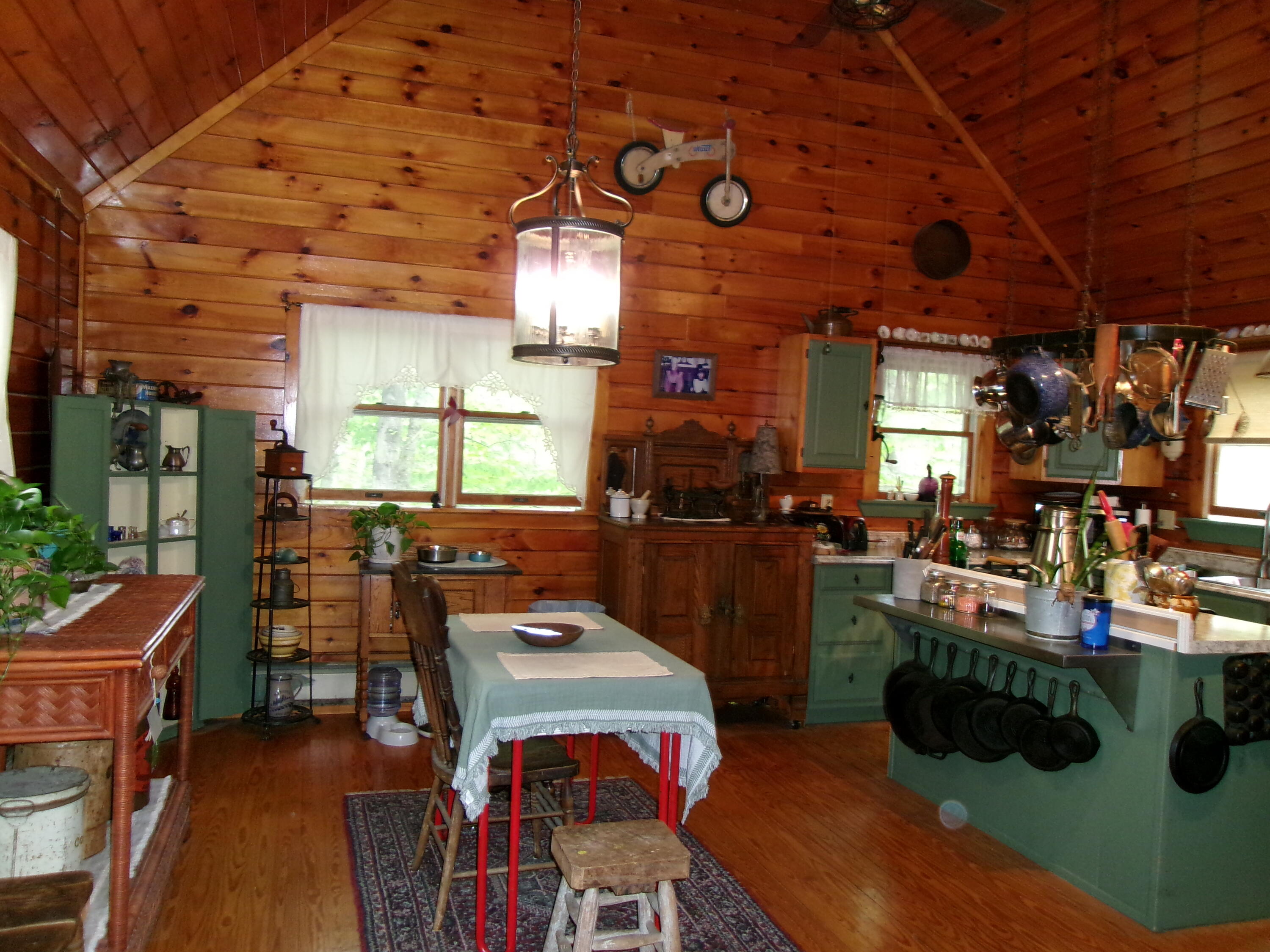 main property photo 6