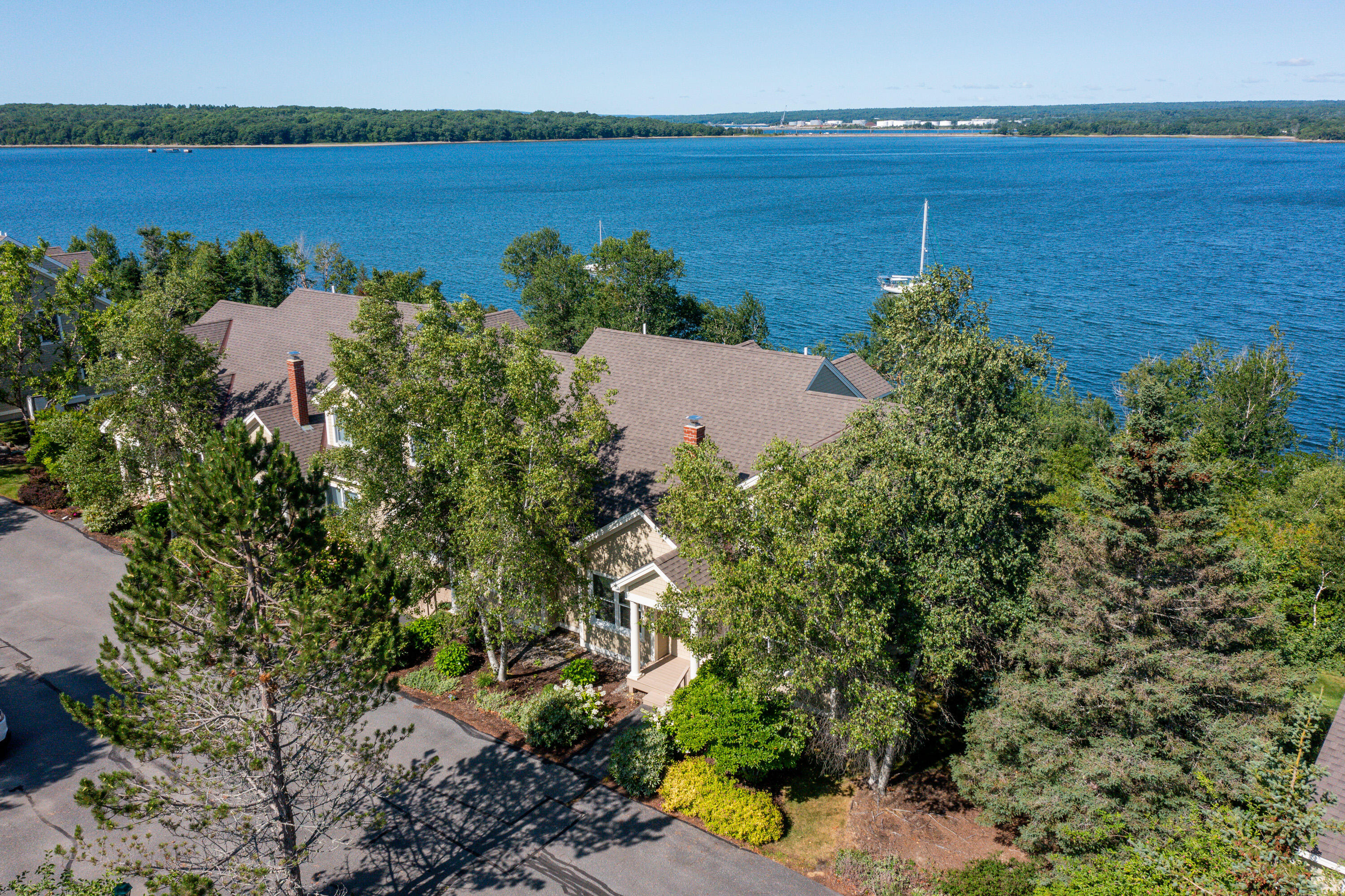 main property photo 59