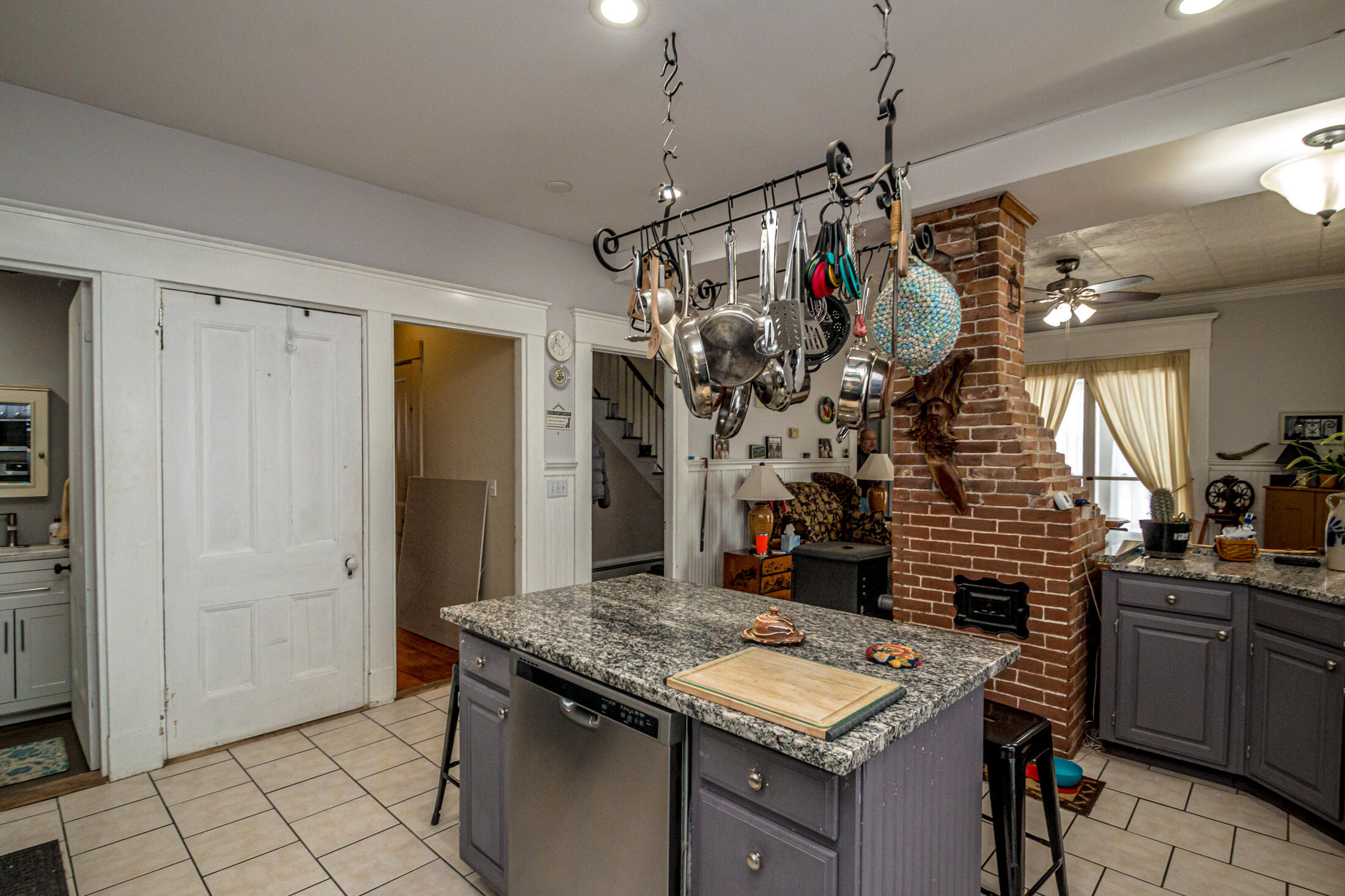 main property photo 18