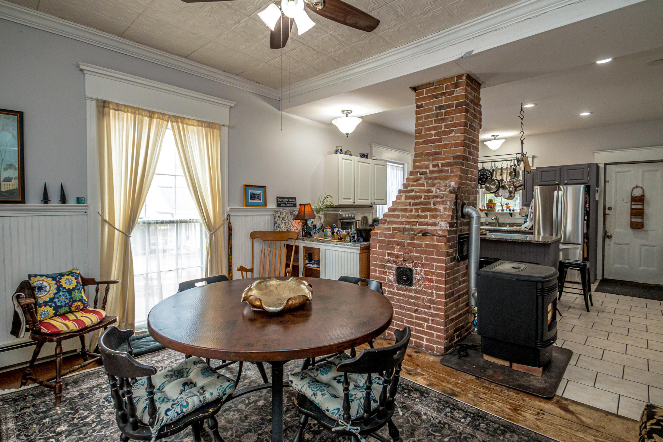 main property photo 24
