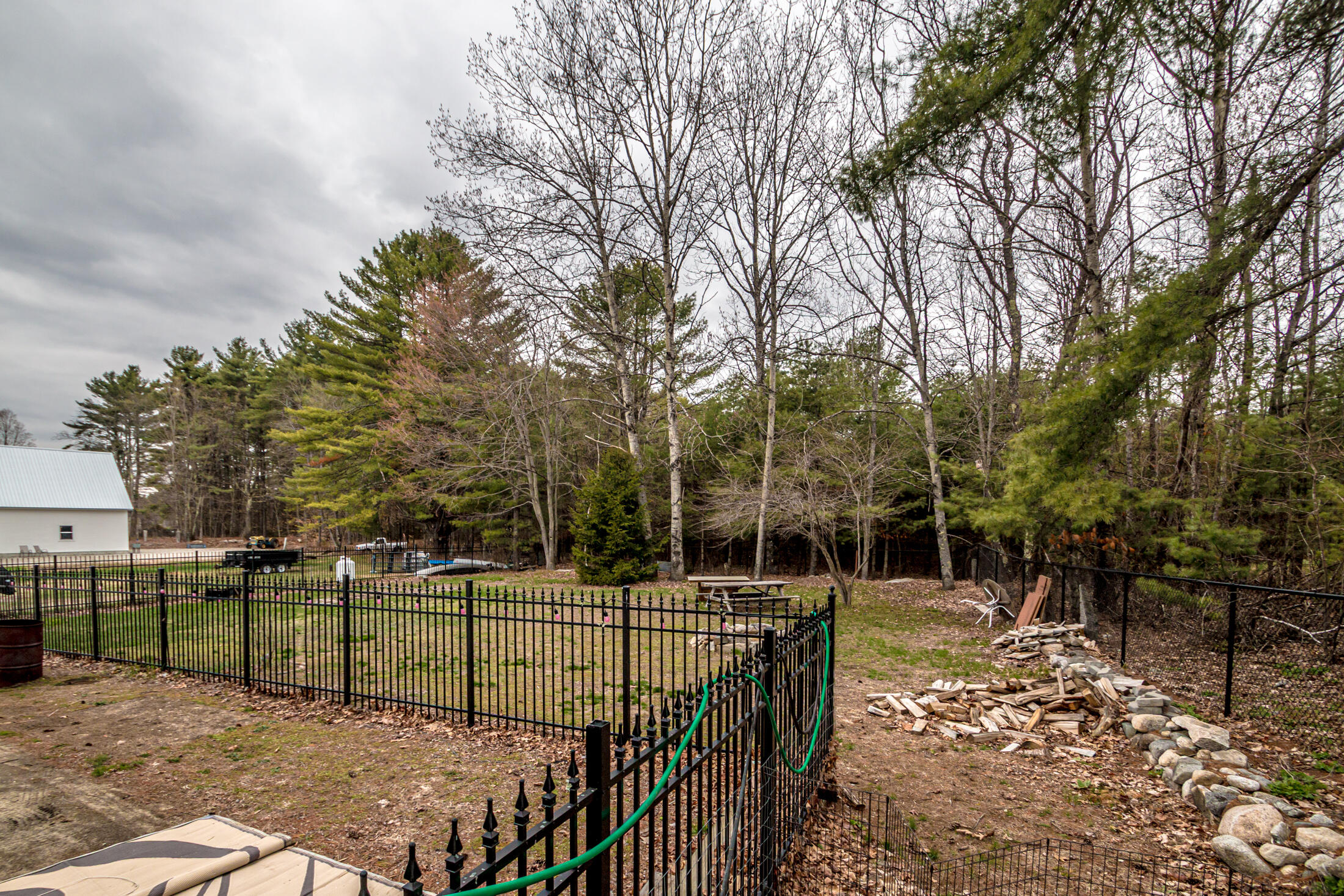 main property photo 65