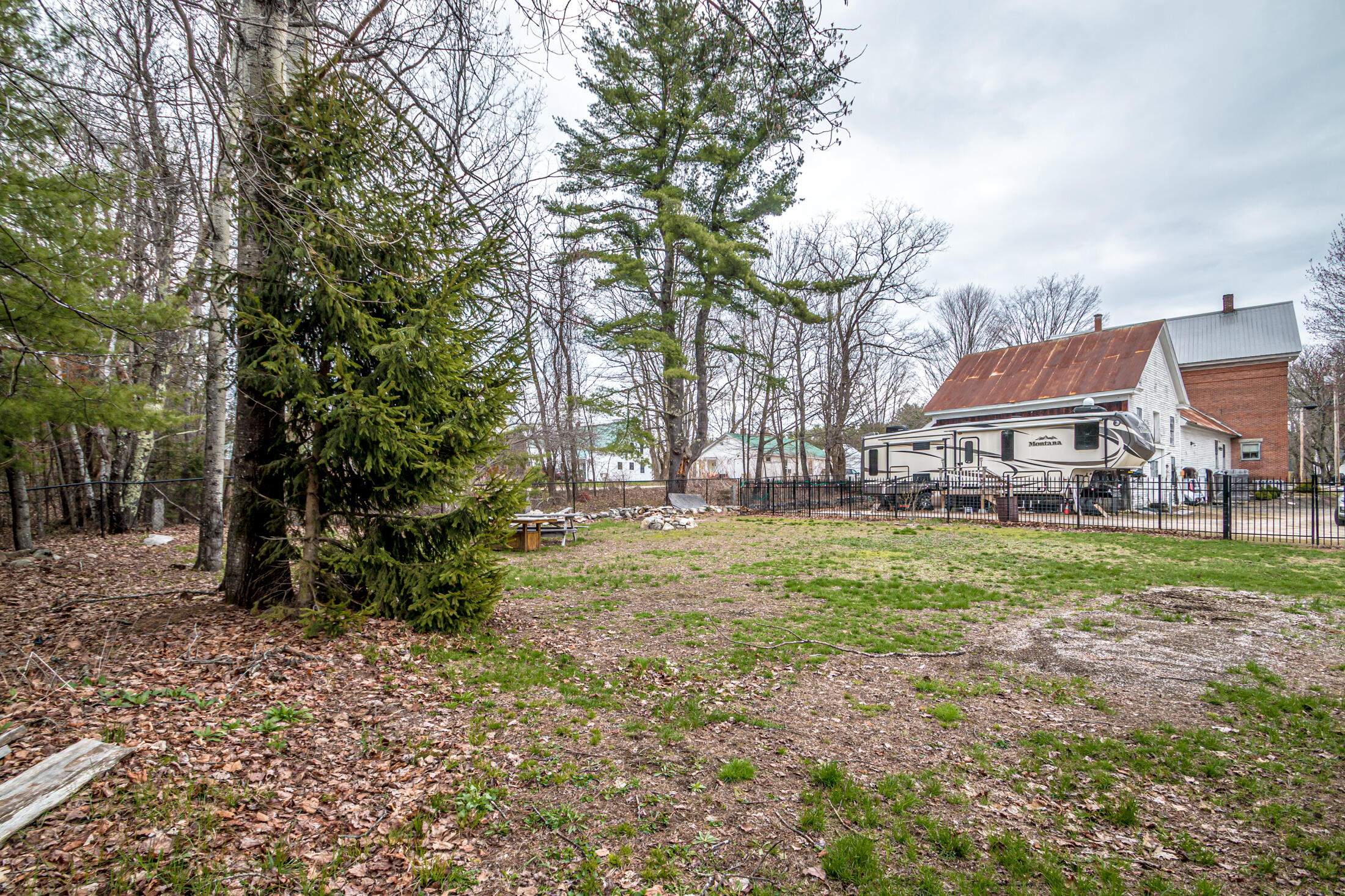 main property photo 66