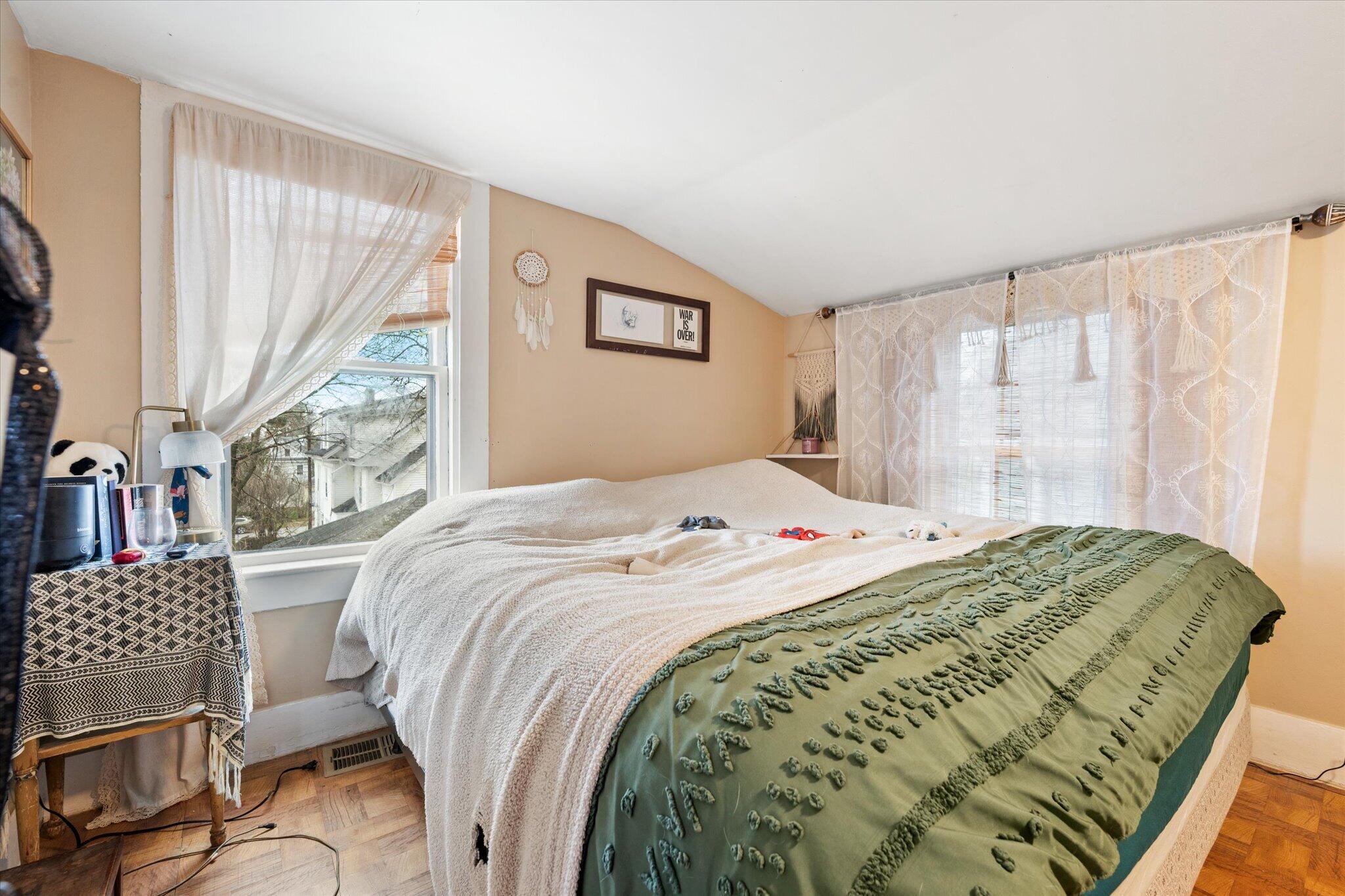 main property photo 43