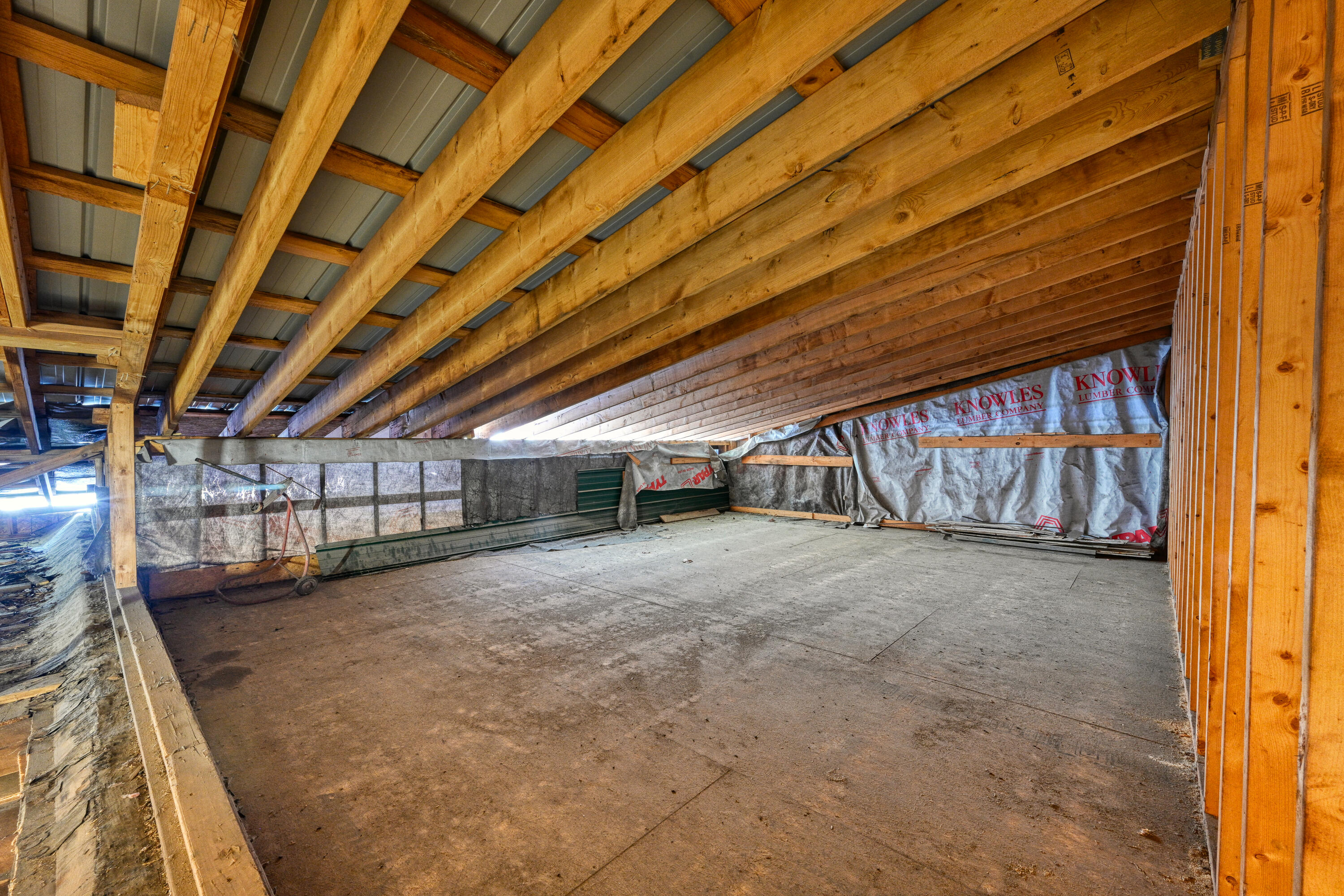 main property photo 43