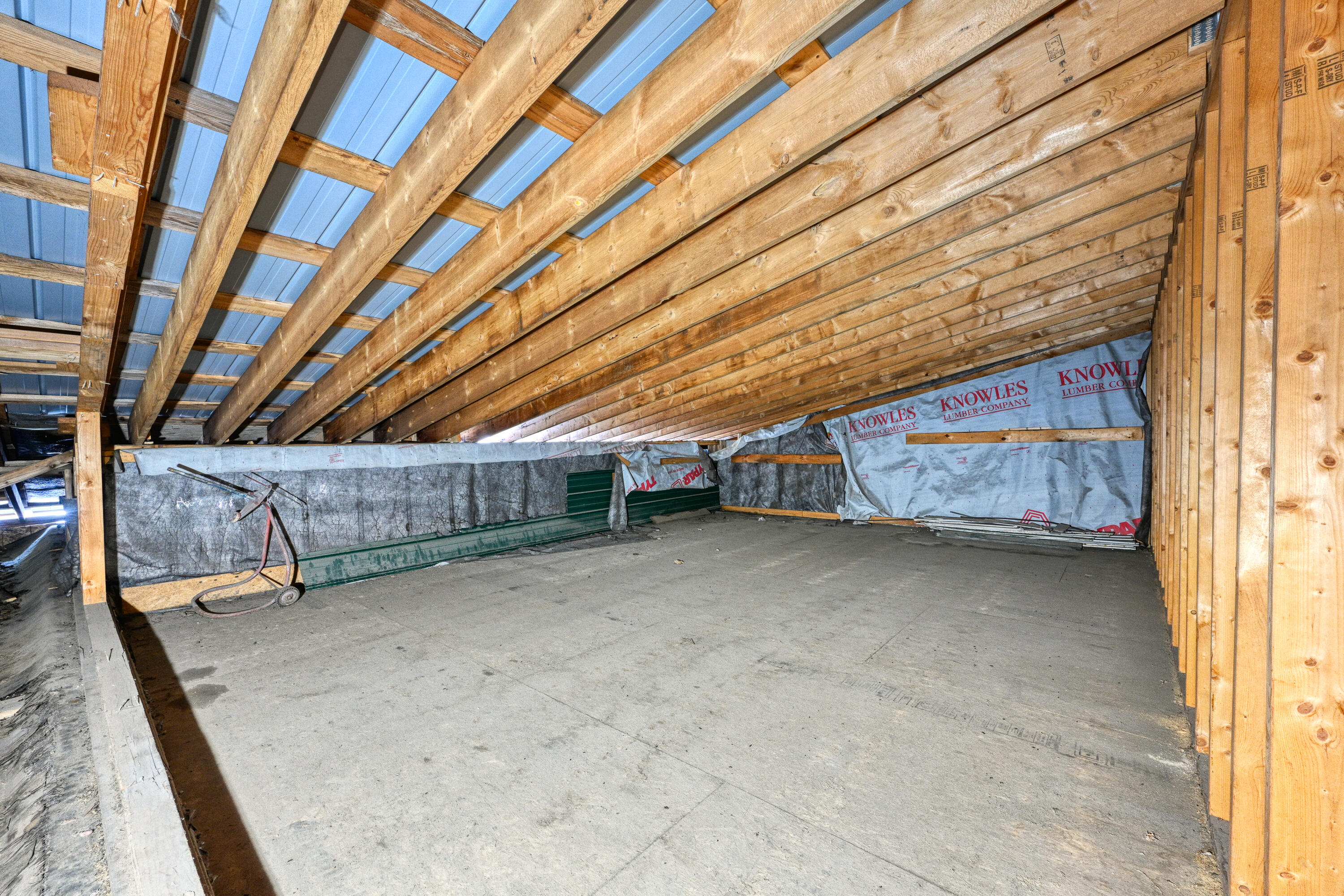 main property photo 44