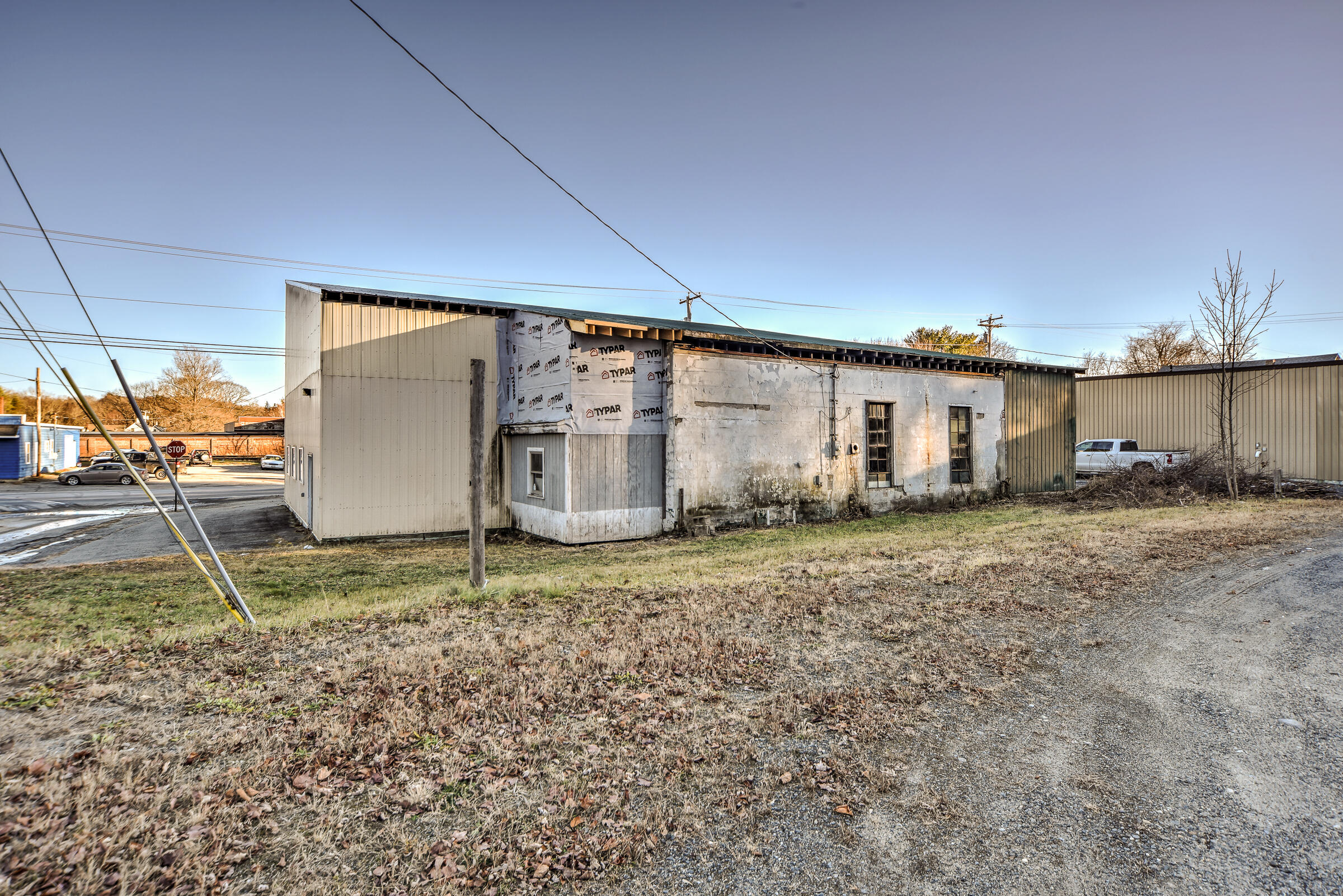 main property photo 90