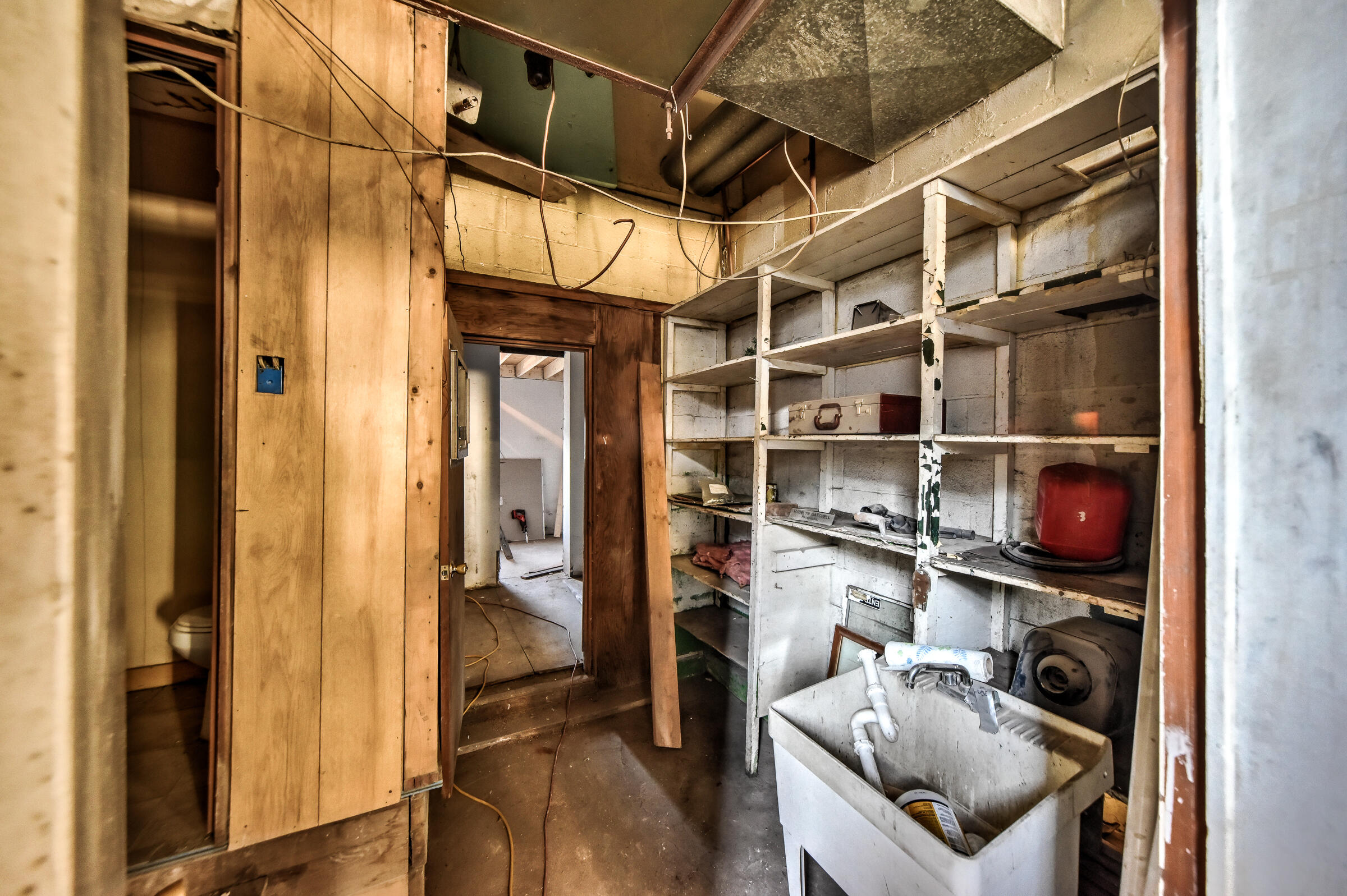 main property photo 99